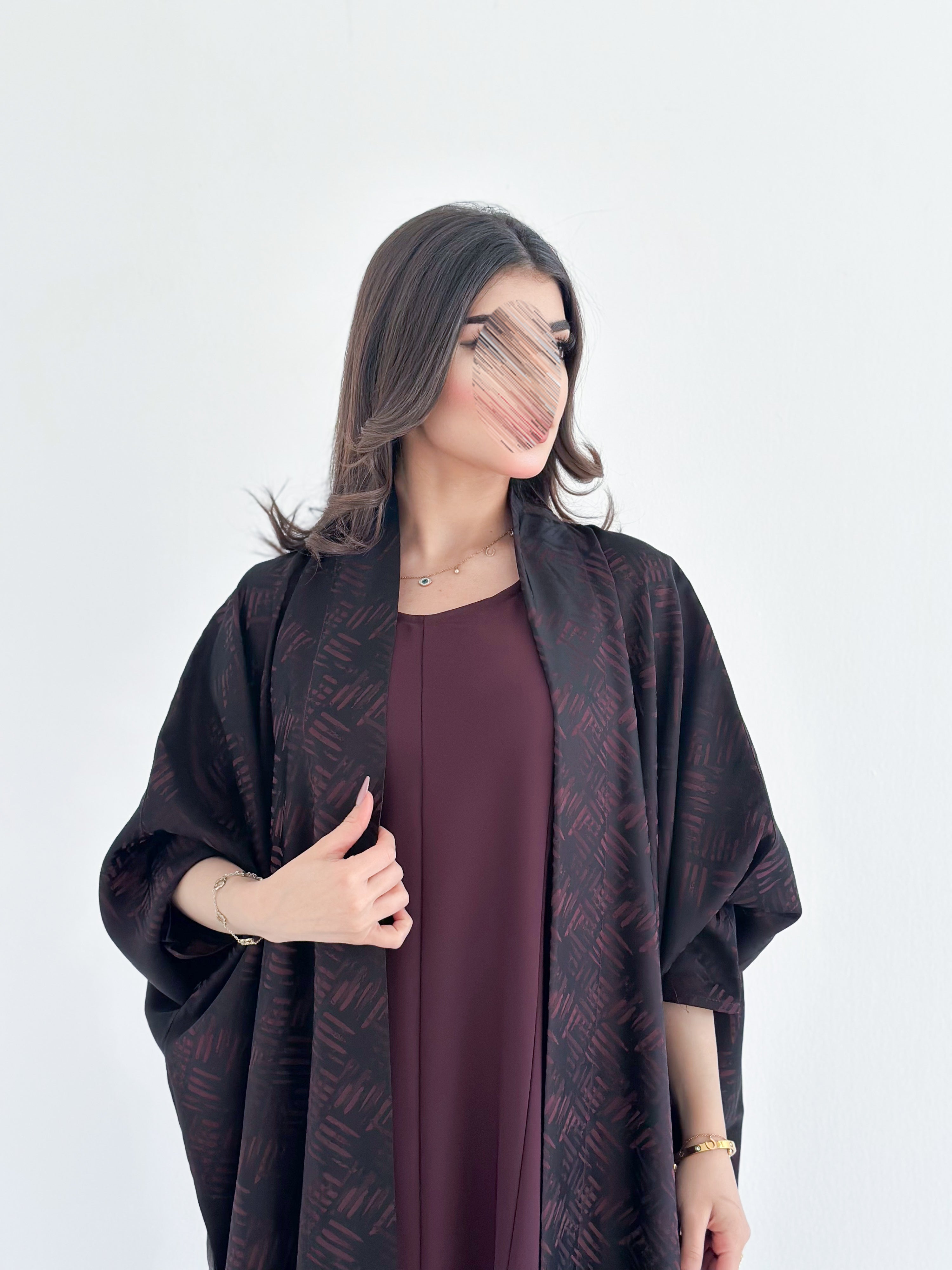 MW2114 - عباية جاكار قصه بشت مع اضافة فستان داخلي كريب حرير - Aya