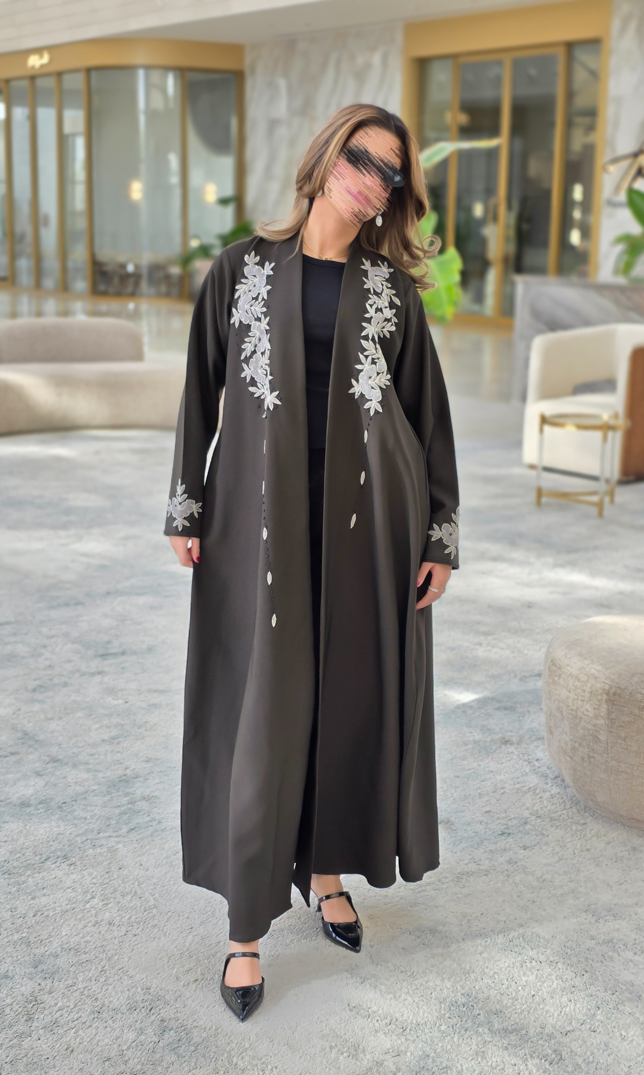MWT663 - عباية تطريز وردات زيتي - Aya