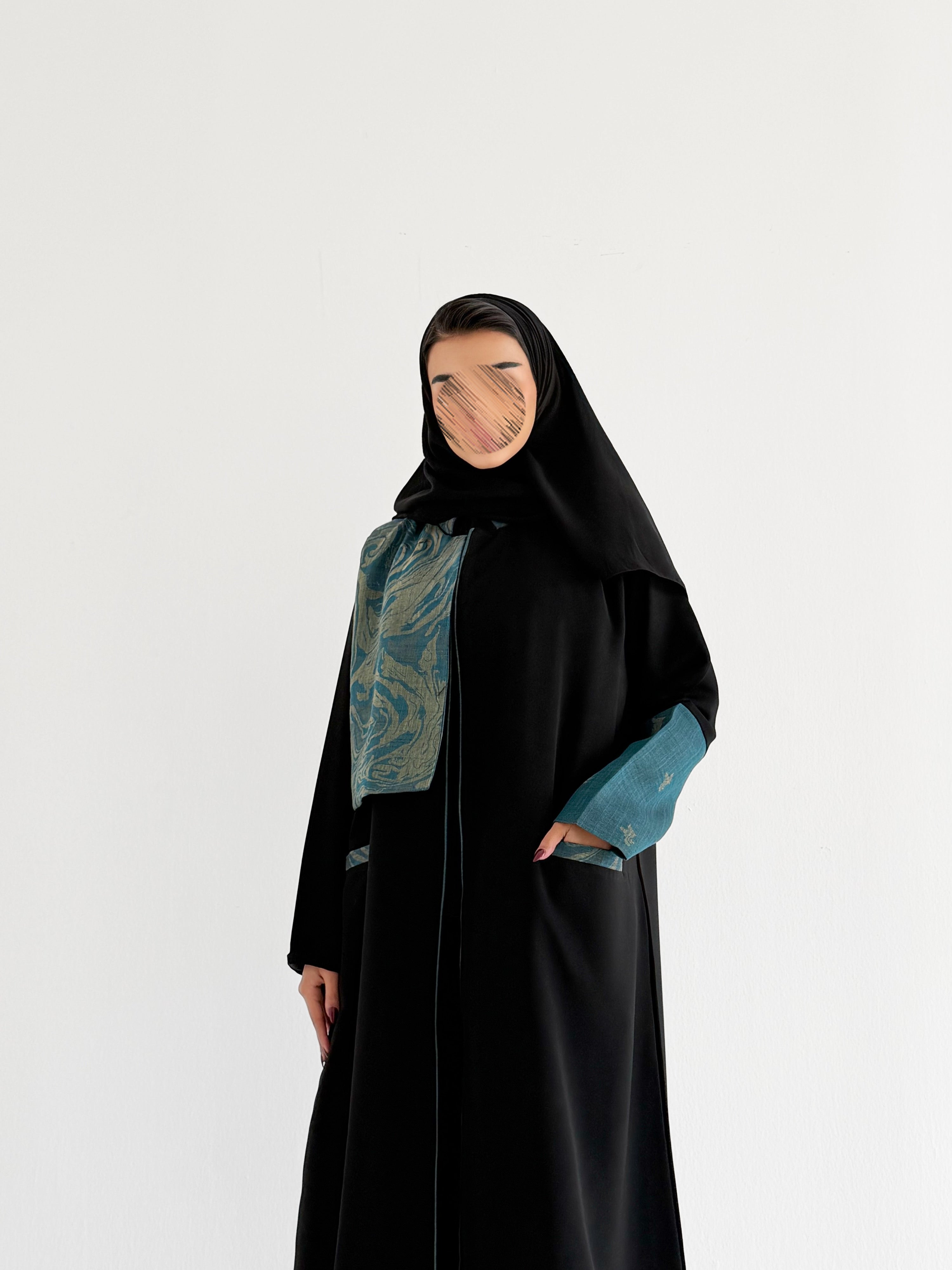 MW1783 - عباية بليزر سوداء بتدخيلة لنن هندي - Aya