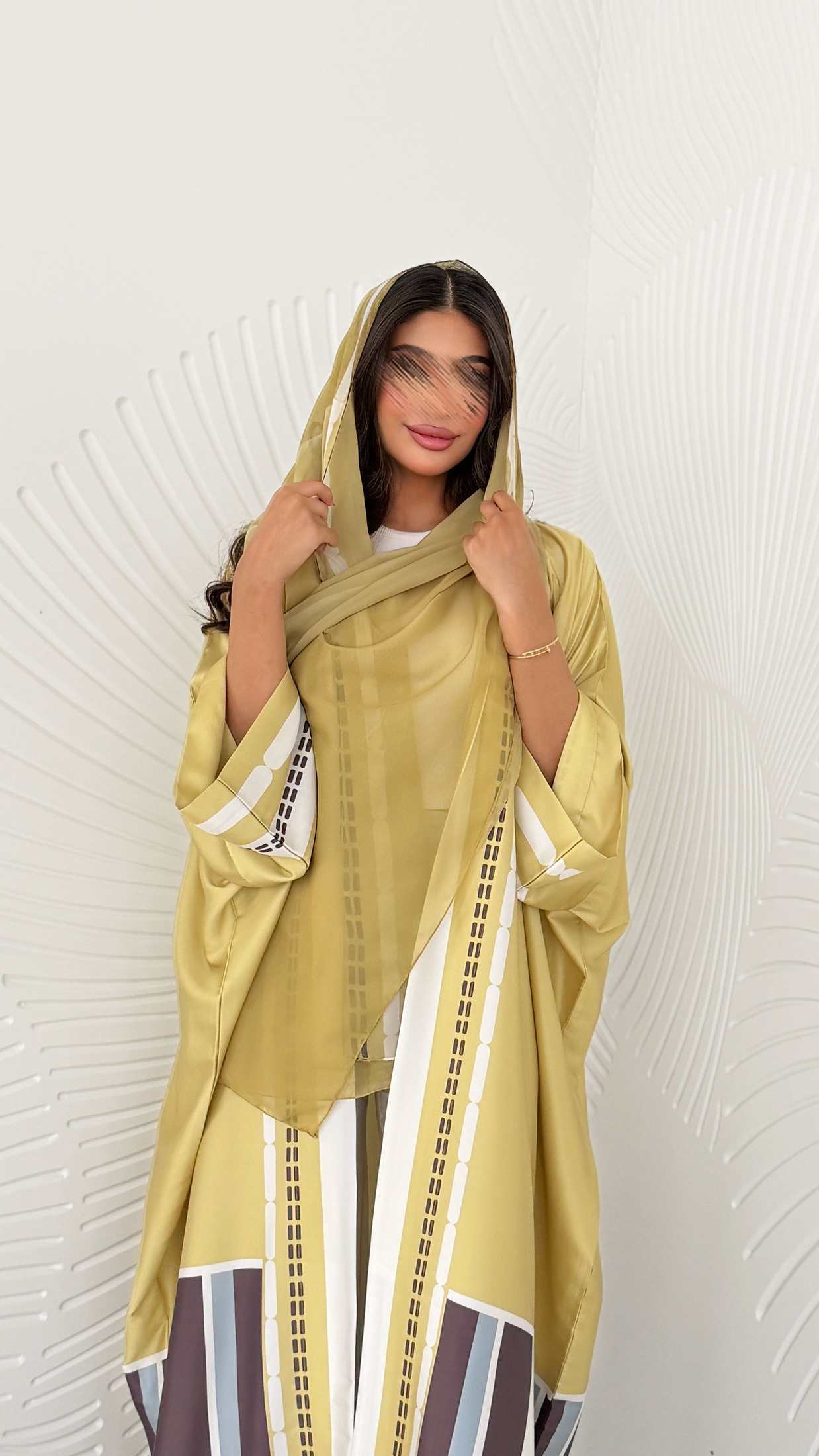 MWT1202 - عباية مخطط ملون |Colorful striped abaya