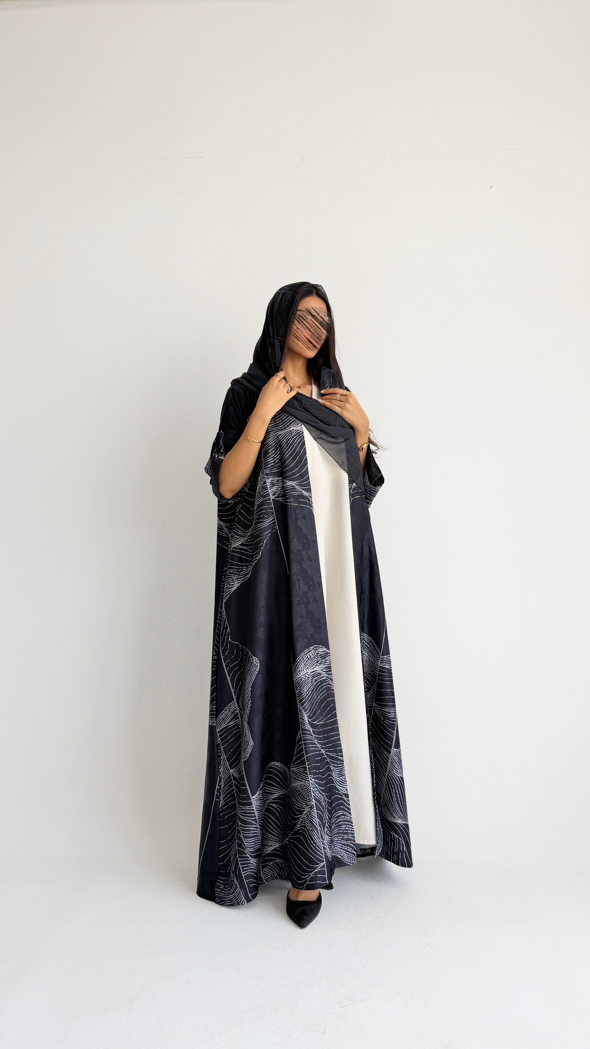 MWT1435 عباية طباعة | Printed Abaya - Aya