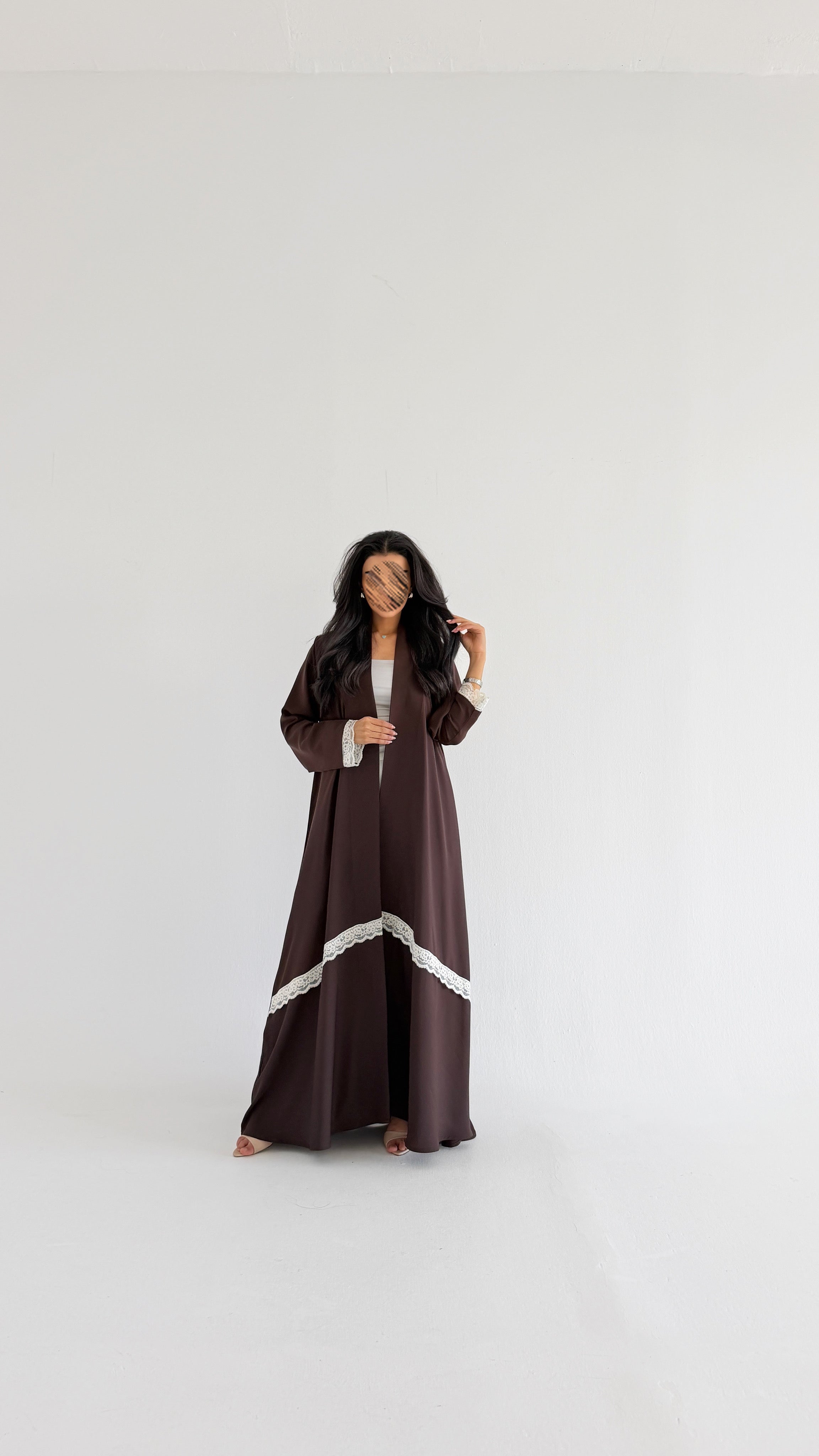 MW2164 - عبايه كريب مع اضافه كلفه مميزه وحصرية - Aya