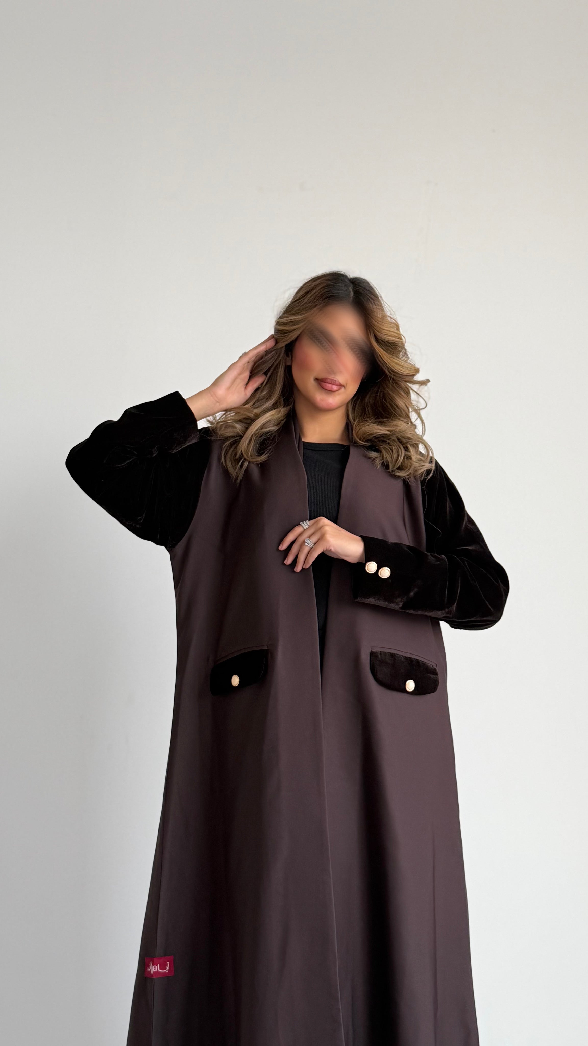 MWT541 - عباية بليزر مع تفته - Aya