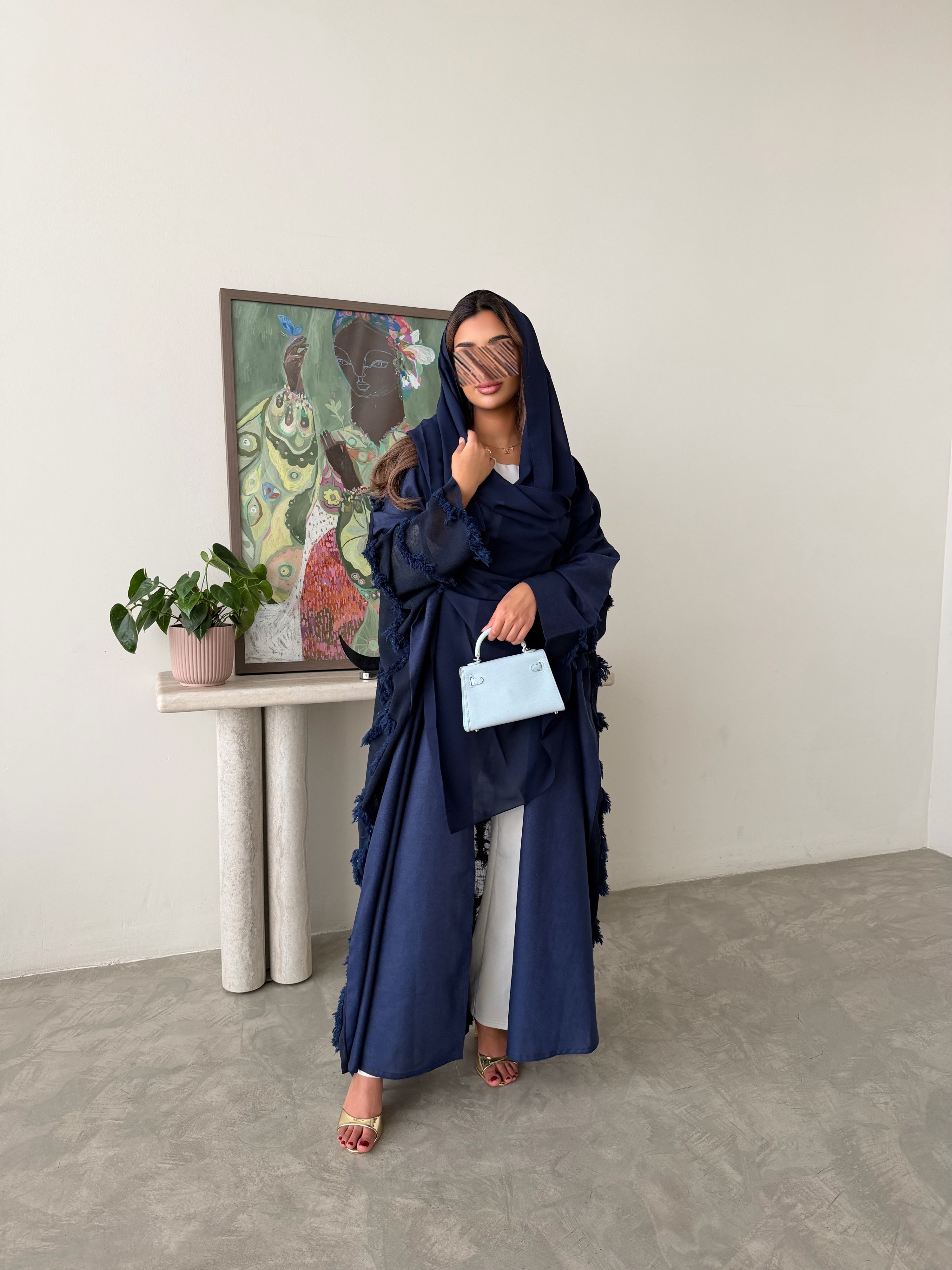 MWT5041 - قماش لينن كحلي ساده من الأمام مع كحلي هدب من الخلف قص نص كلوش - Aya