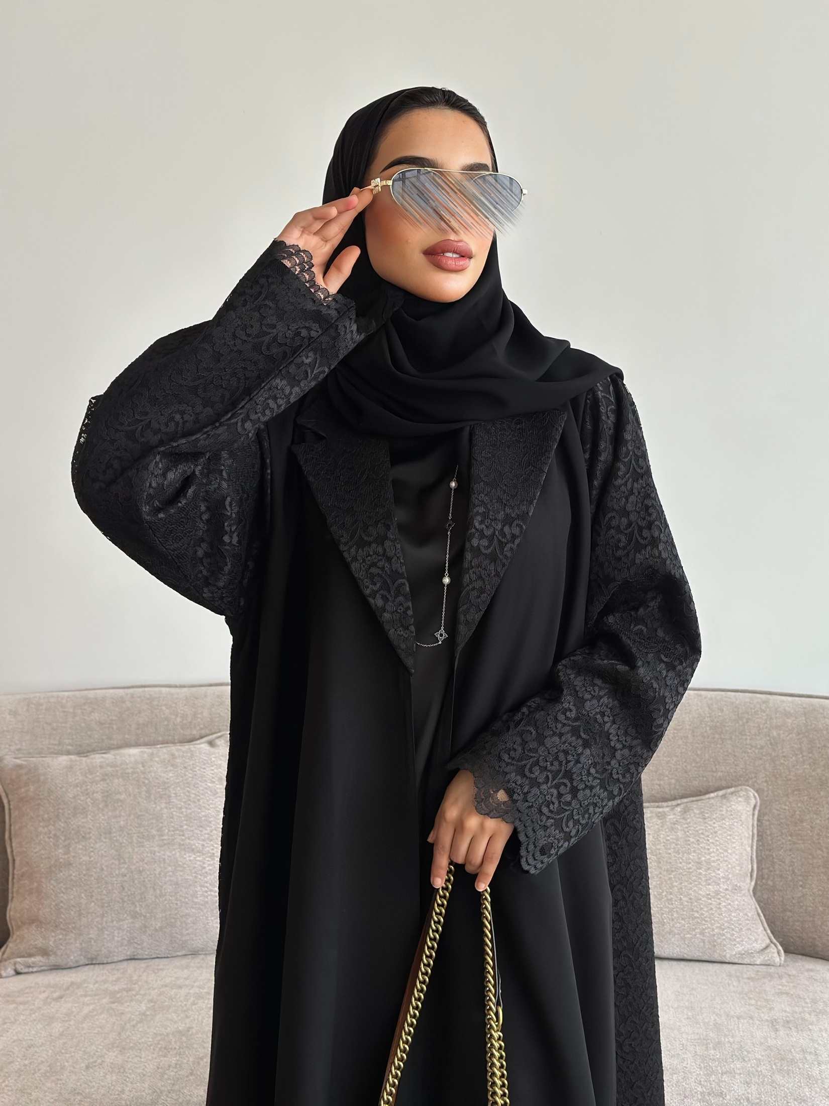 MWT4304 - عباية ليمار سوداء بتفاصيل دانتيل - Aya