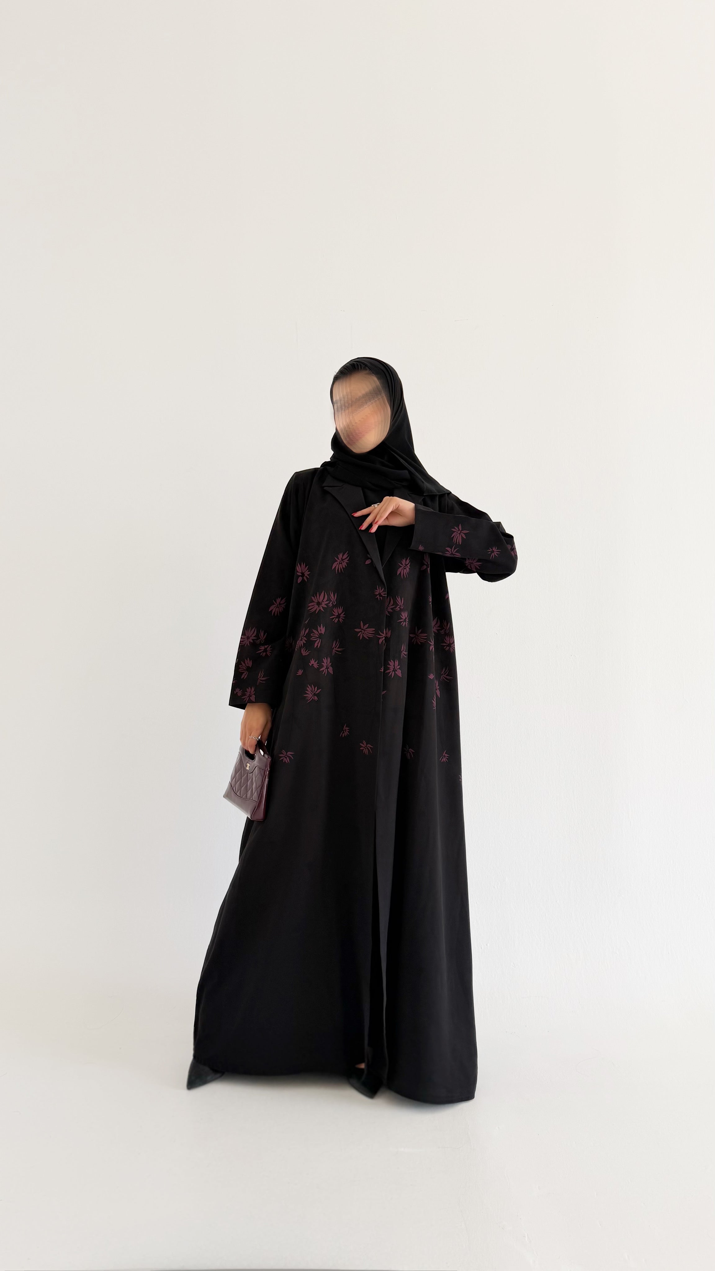 MW1301 - عبايه كريب سوداء