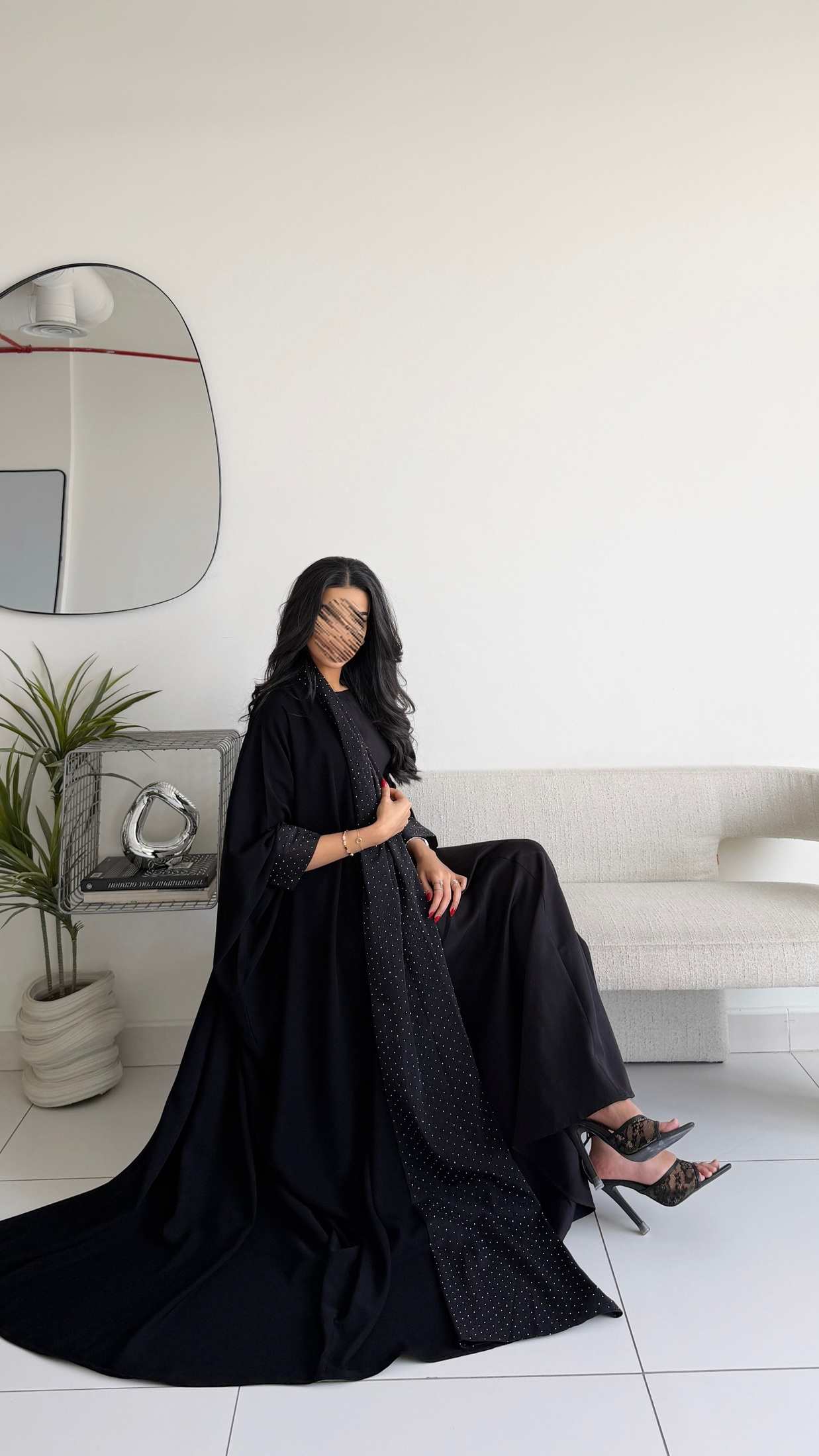 MWT1167 - عباية بتدخيلة شيفون لمعة - Aya