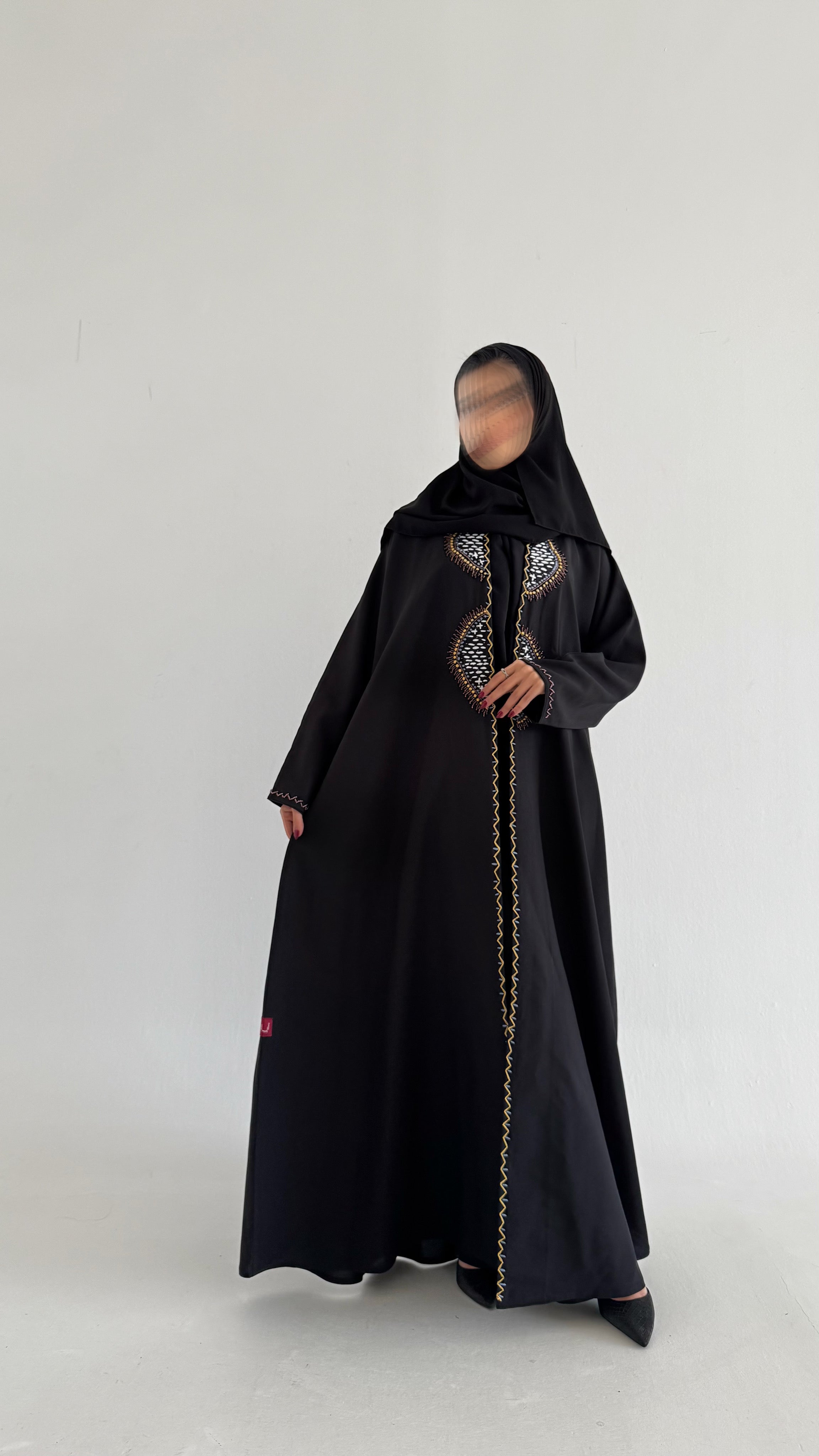 MWT637 - عباية اسود تطريز وشك - Aya