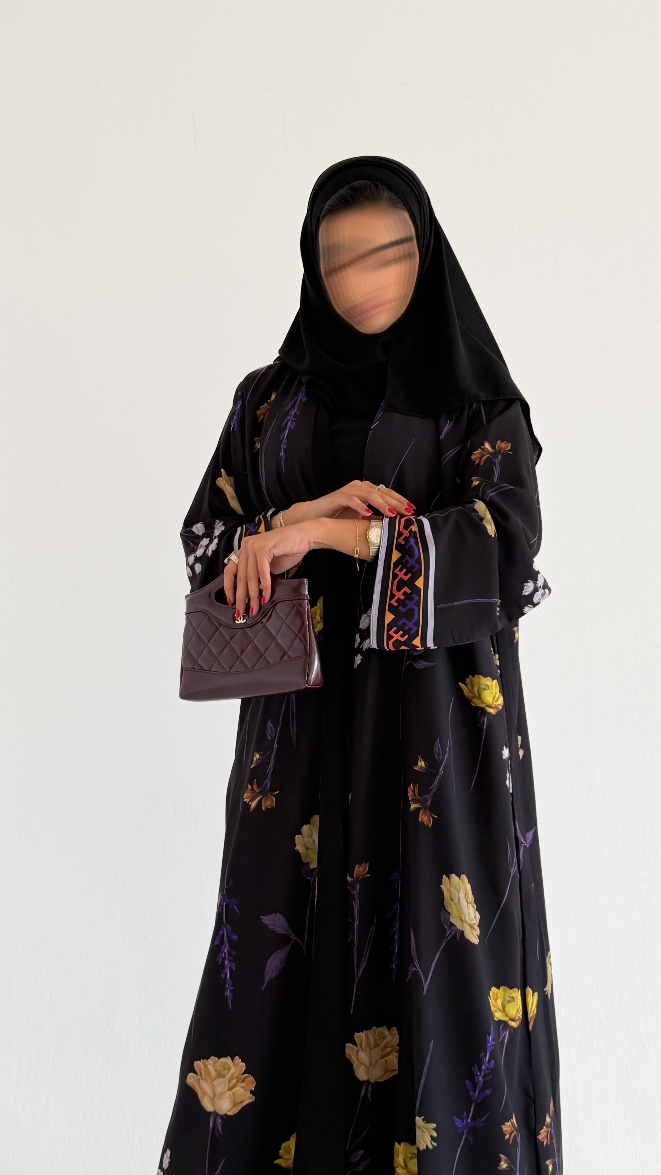 MW645 - Light Crepe Standing with Jacquard Half-Cloche