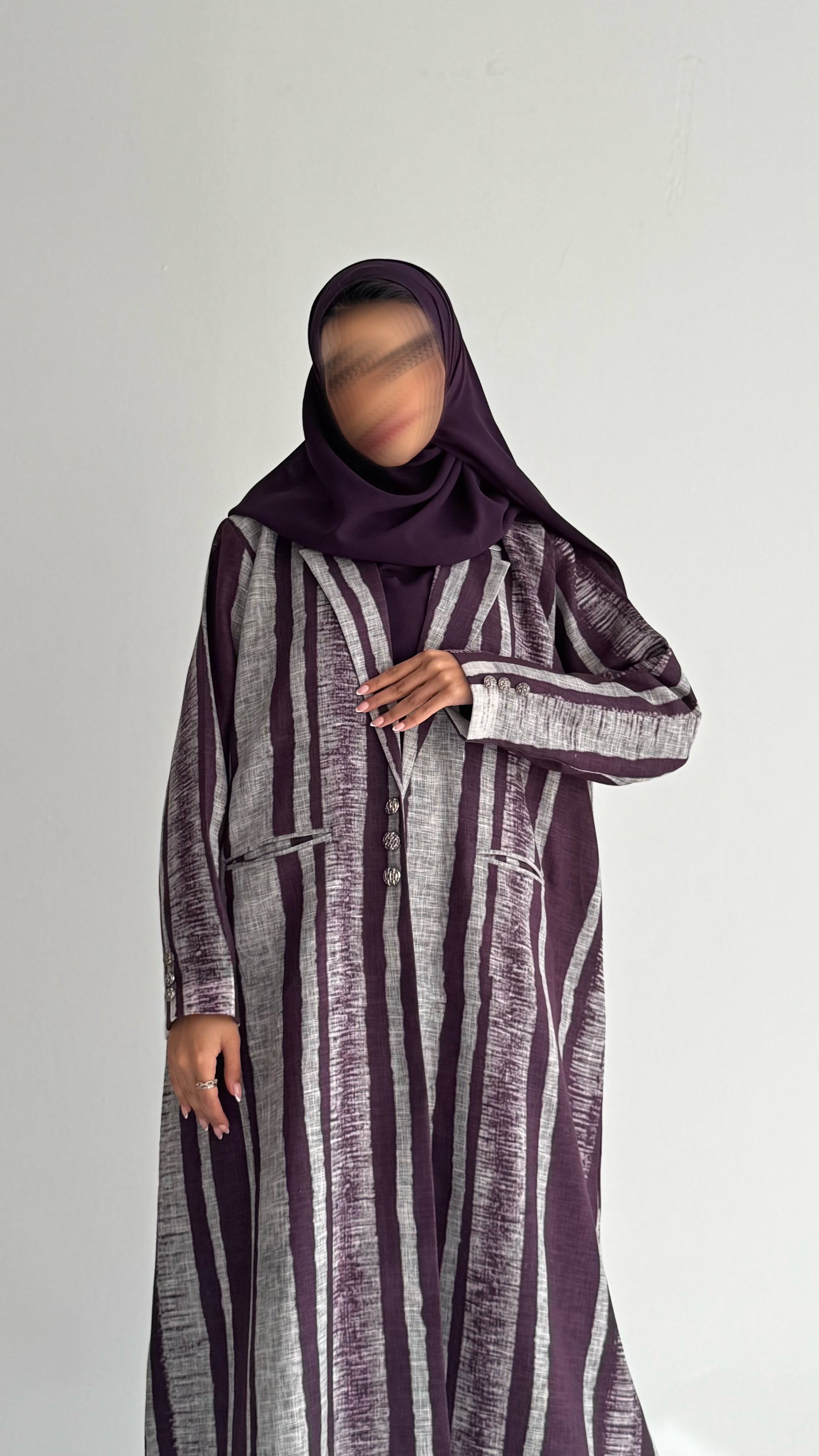 MWT835 - عباية بليزر طباعة | Printed Blazer Abaya - Aya