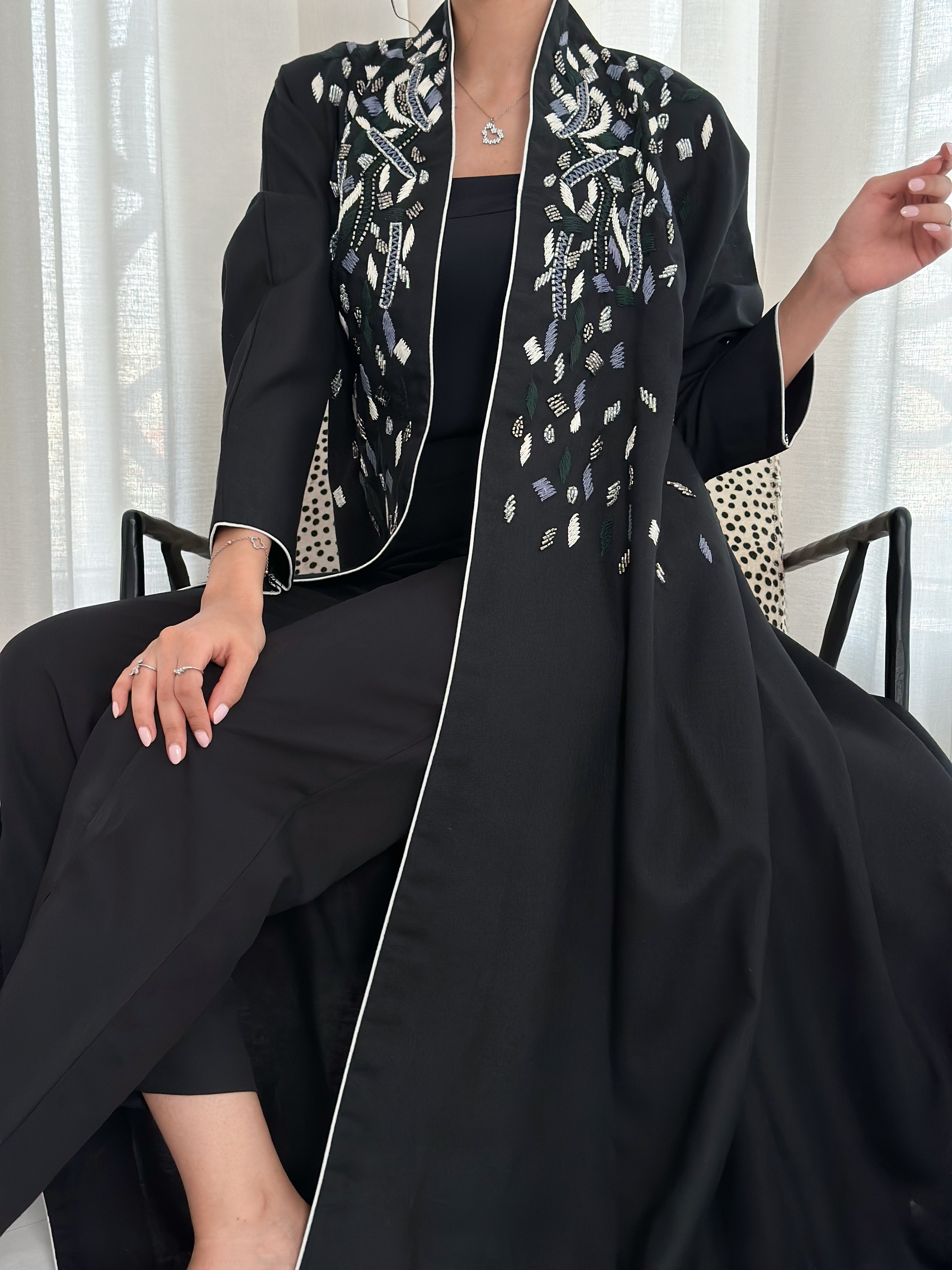 MW666 - لنن نص كلوش - Aya