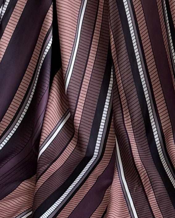 MWT1554 عباية طباعة | Printed Abaya - Aya