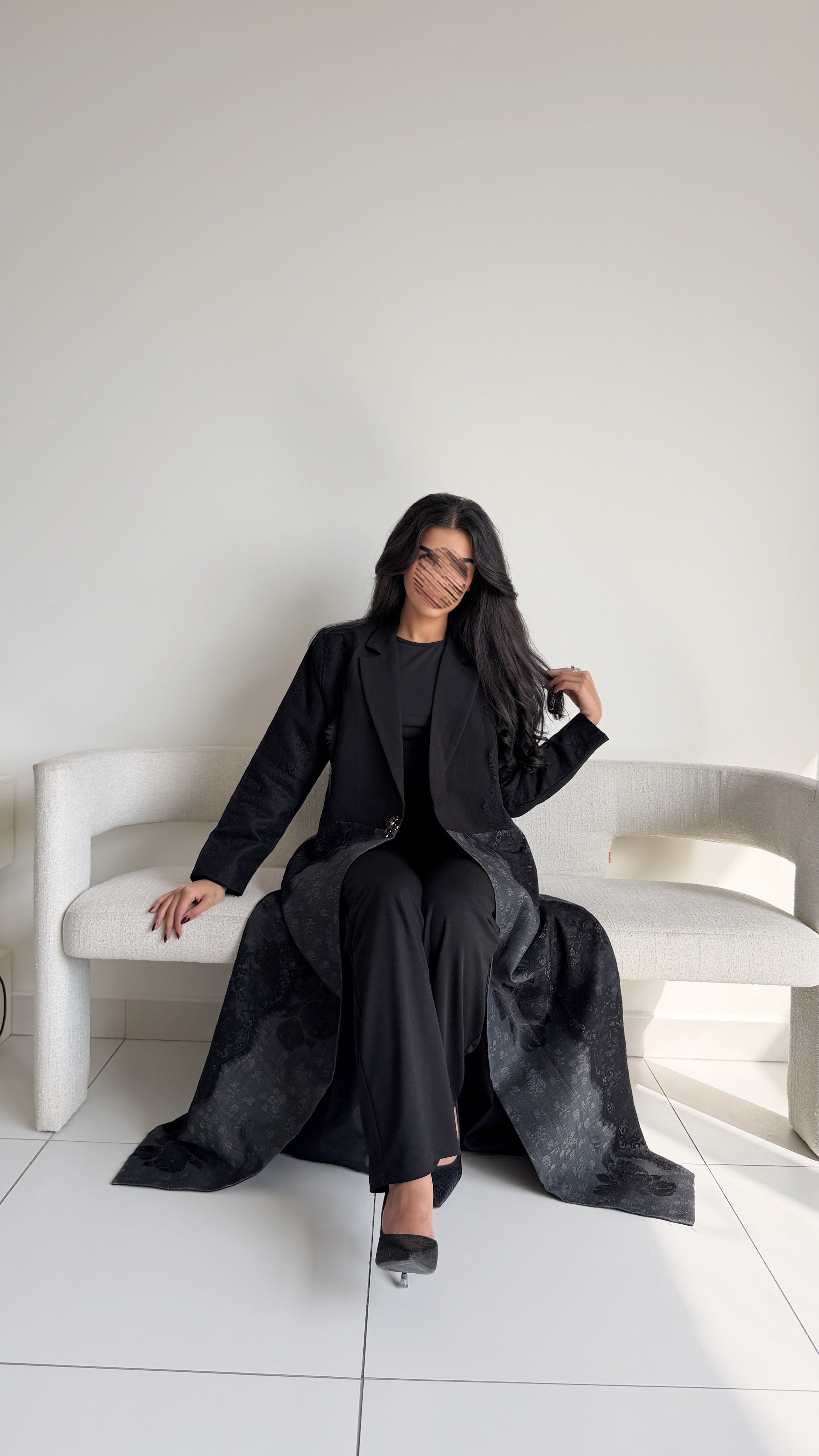 MWT1008 - عباية لنن مطرزة - Aya