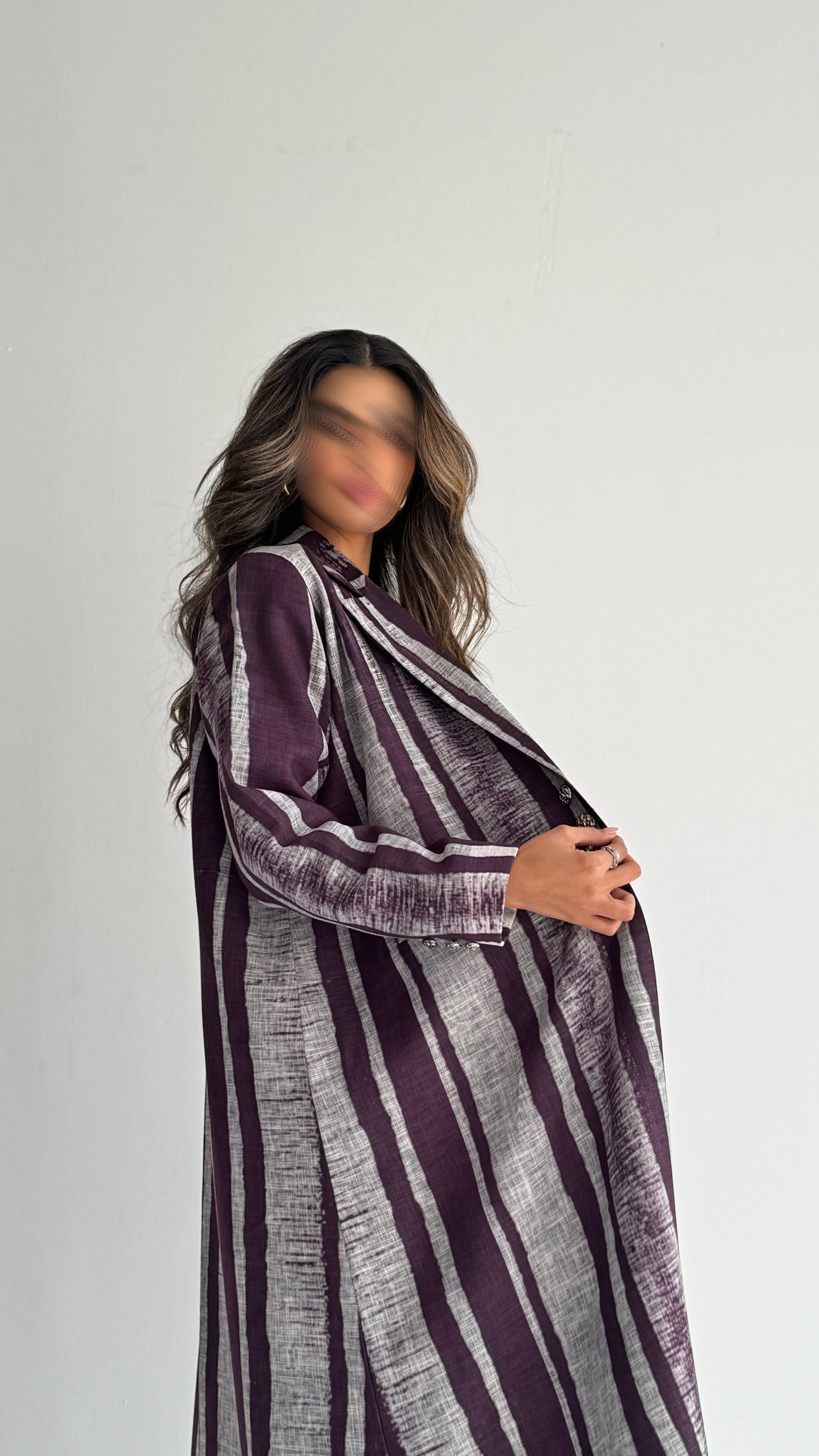 MWT835 - عباية بليزر طباعة | Printed Blazer Abaya - Aya