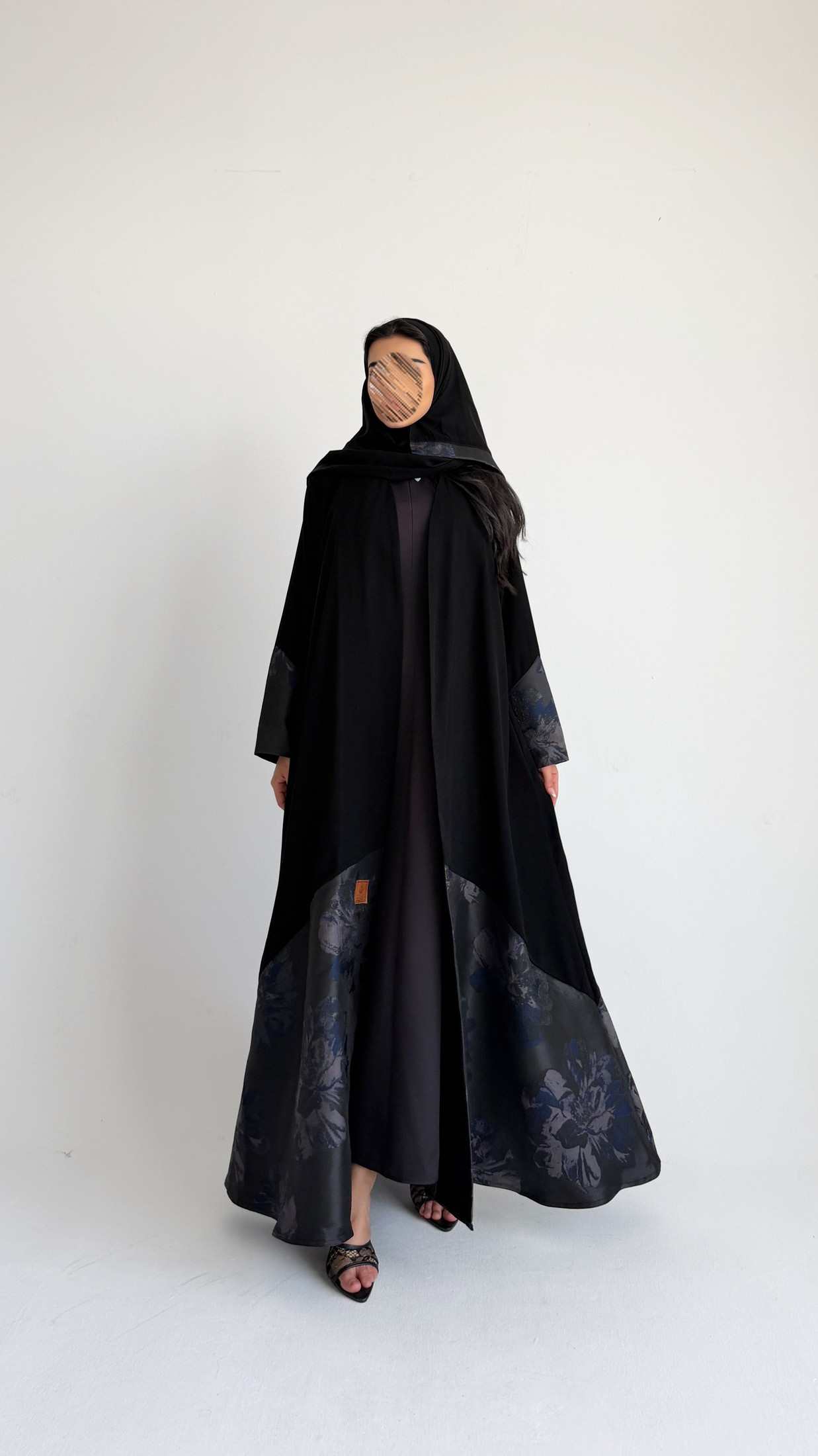 MWT4265 - عباية همس بقماش جاكار كحلي - Aya