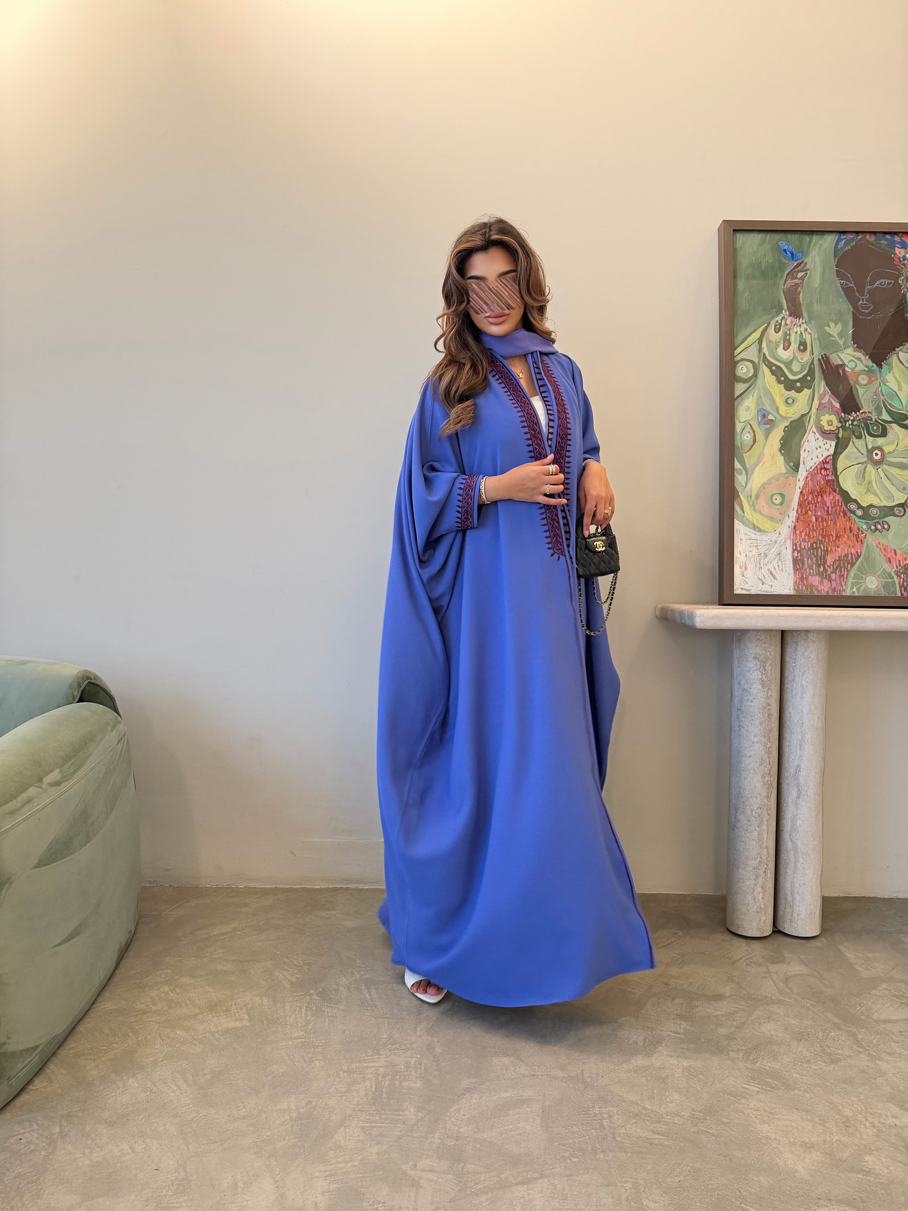 MWT5063 - قماش كريب بنفسجي مع تطريز من الأمام والأكمام والطرحه - Aya
