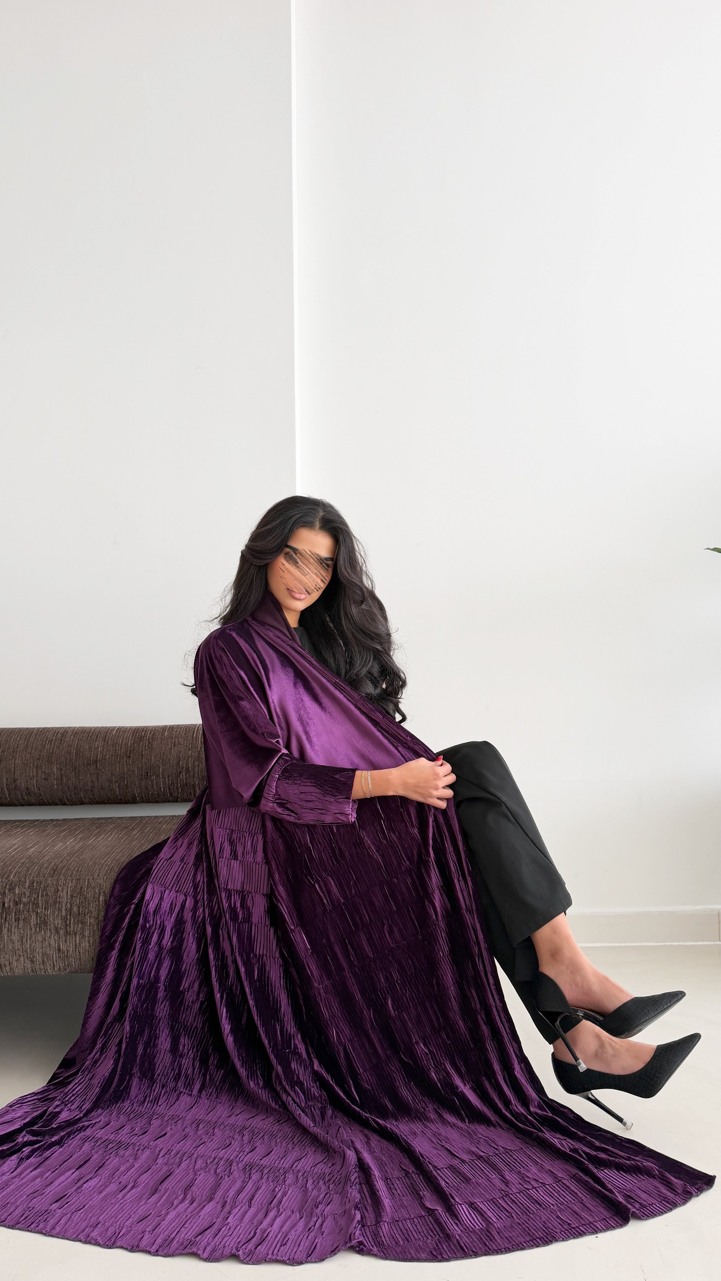 MWT874 - عباية مخمل بيليسية - Aya