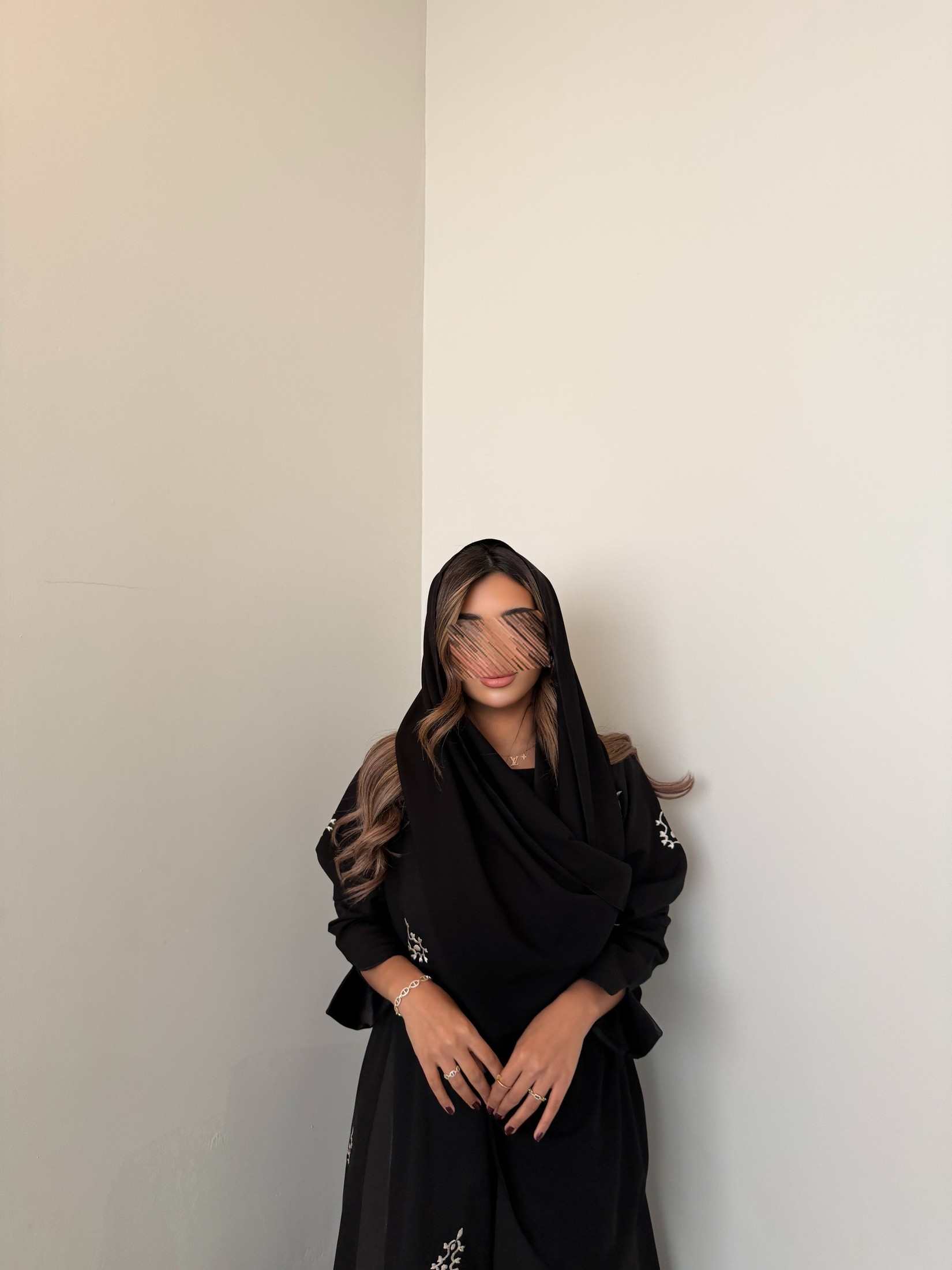 MWT1048 - عبايه تطريز بتدخيل تفته - Aya