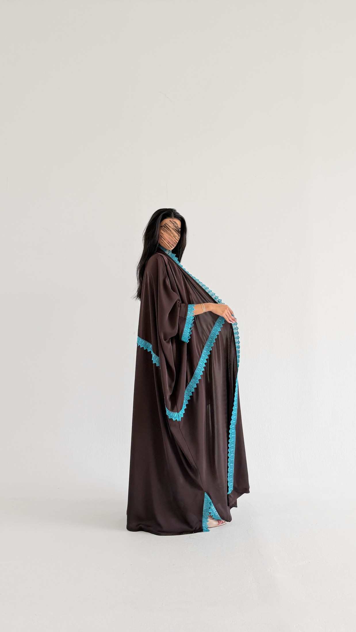 MW2161 - عبايه كريب مع اضافه كلفه مميزه وحصرية - Aya