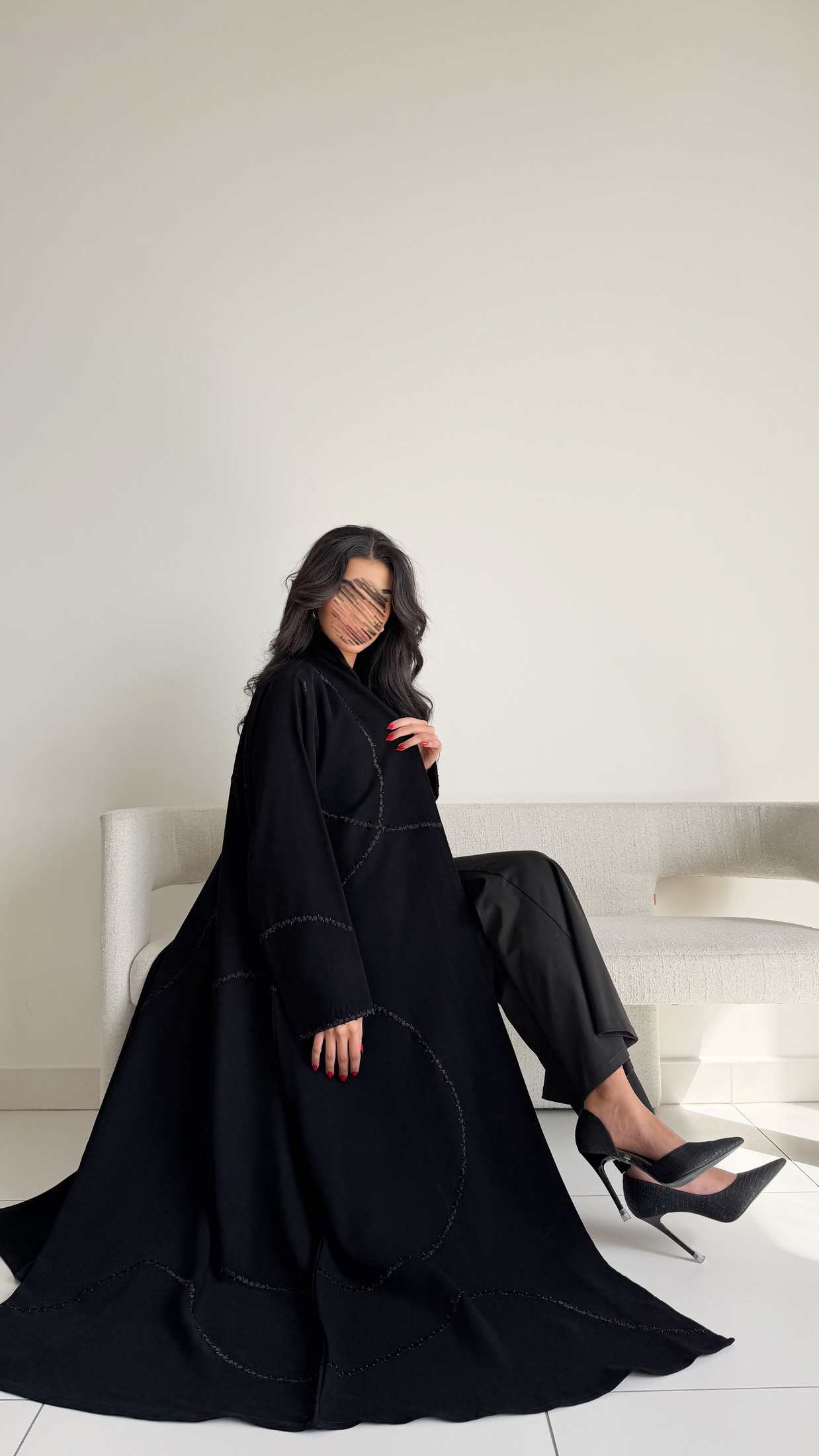MW2047 - عبايه كريب مع اضافة تطريز شغل اليد - Aya
