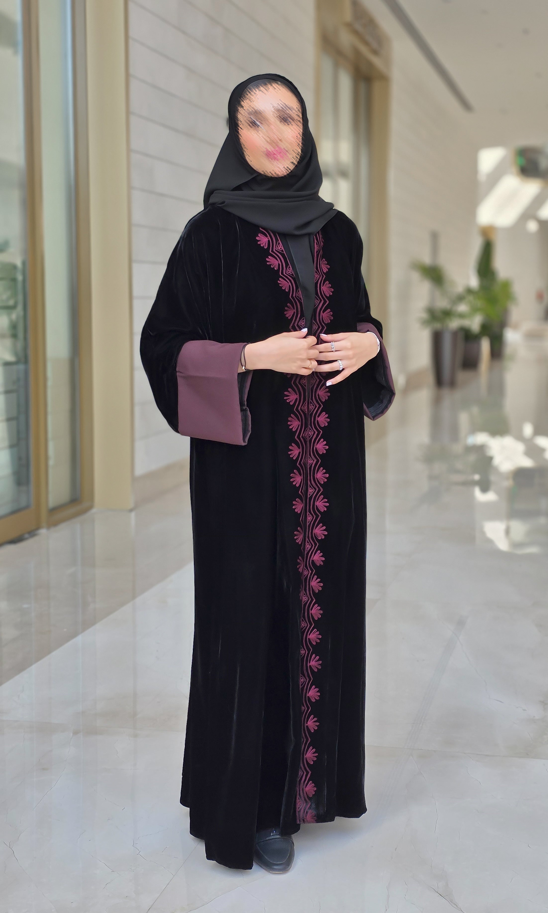 MWT361 - عباية مخمل تطريز عنابي - Aya