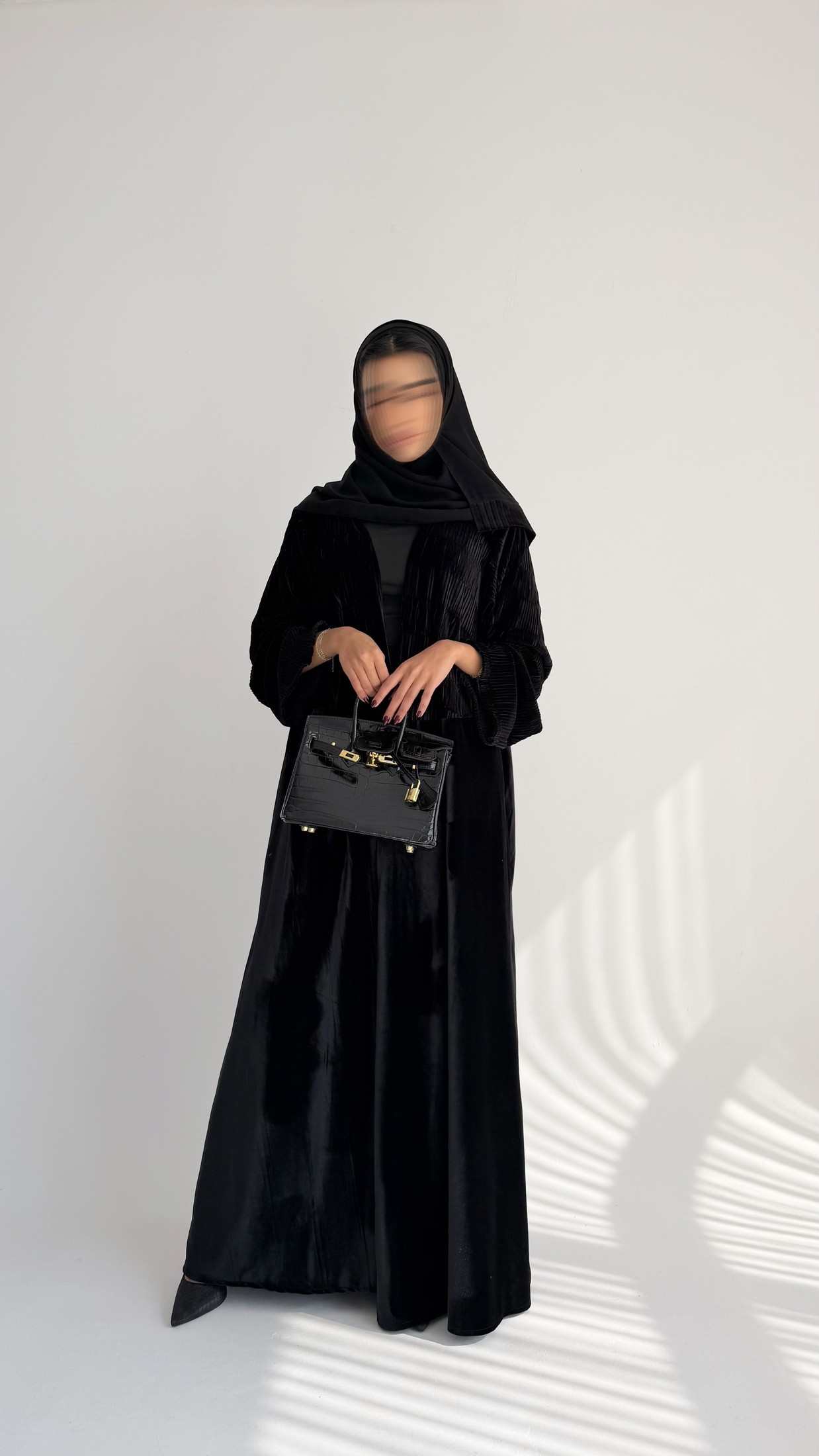 MWT872 - عباية مخمل بيليسية - Aya
