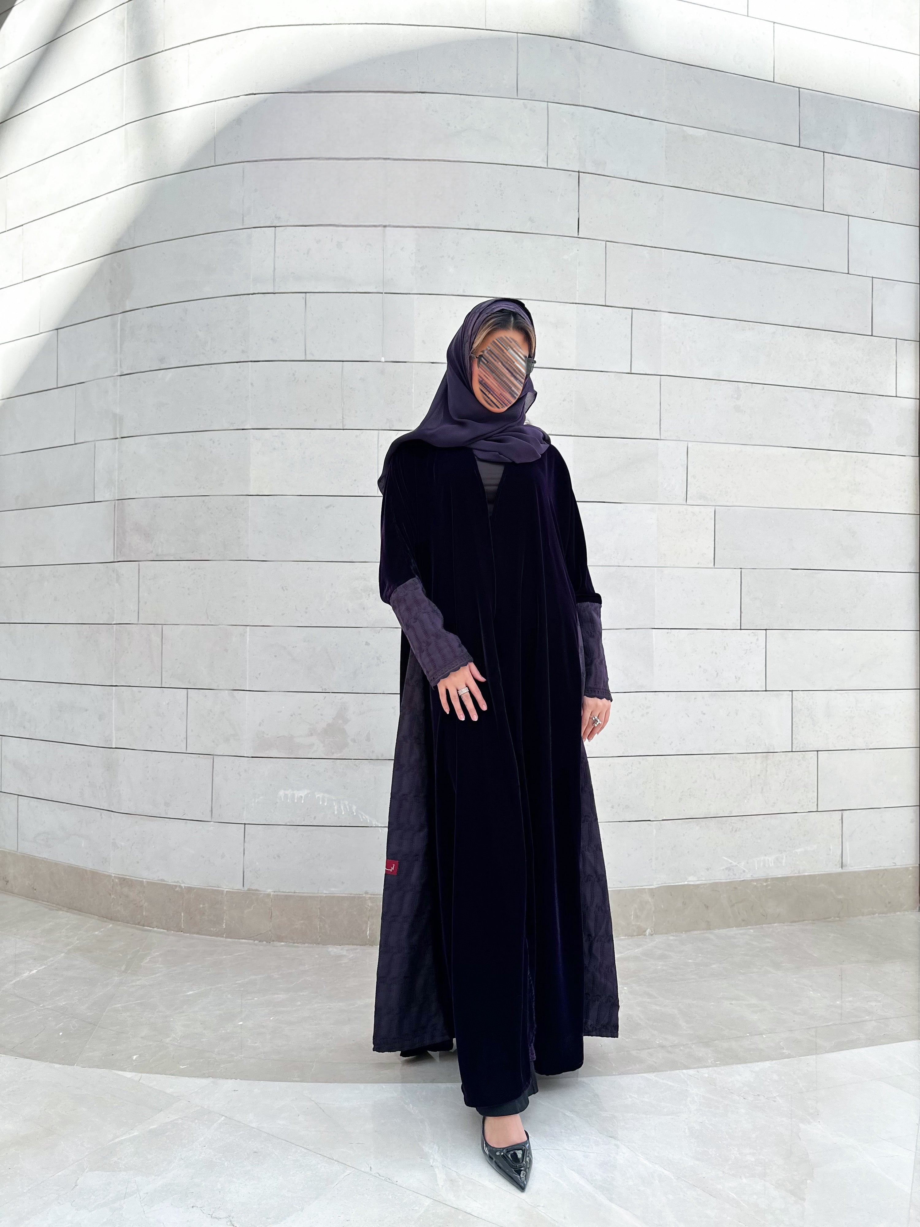 MWT721 - عباية ركامة مع مخمل - Aya