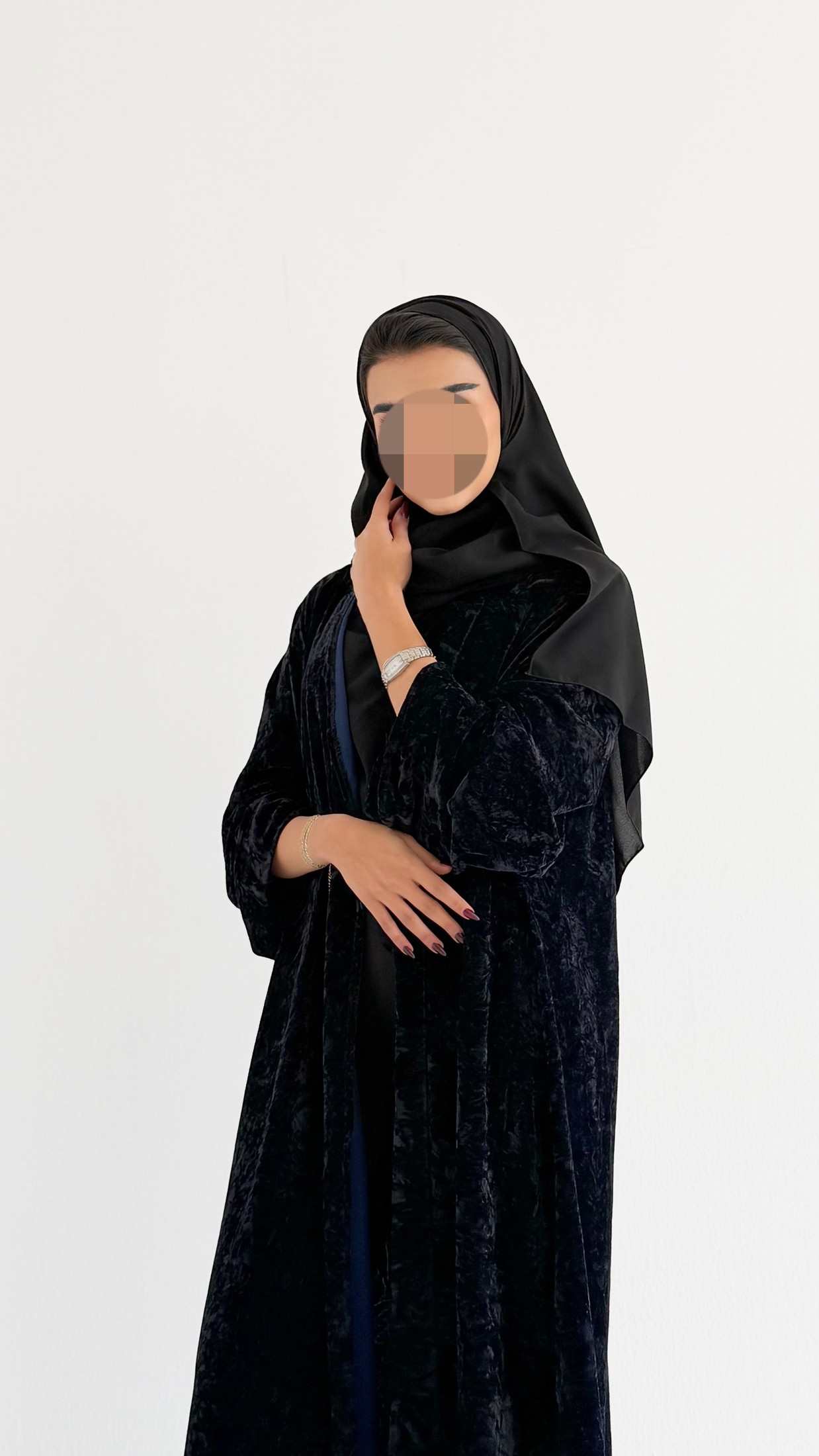 MW1770 - عباية مخمل مشجرة - Aya