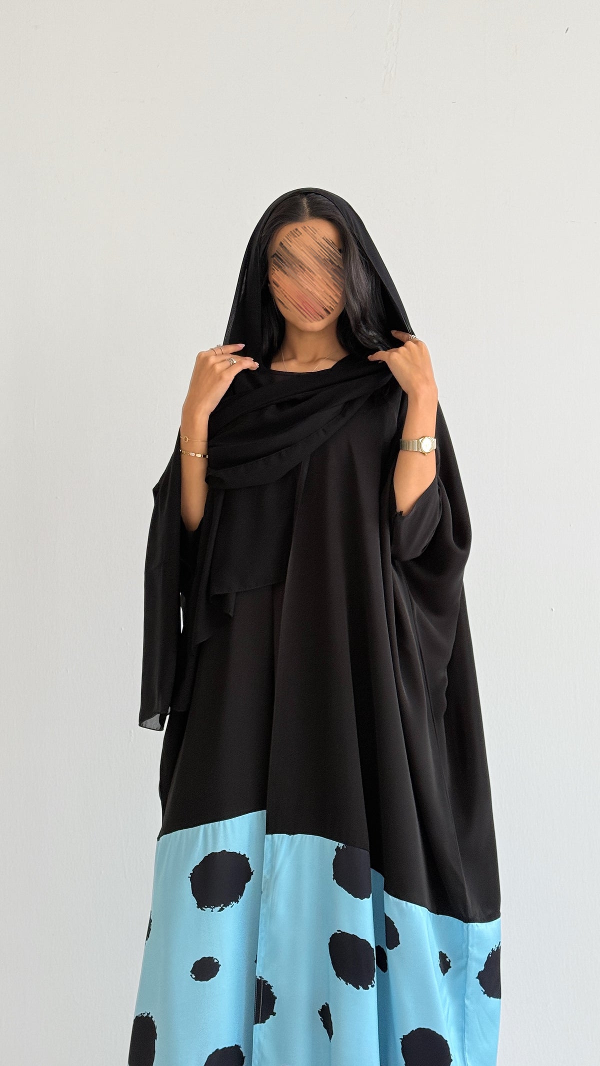 MWT2150 - Black crepe abaya with printed crepe