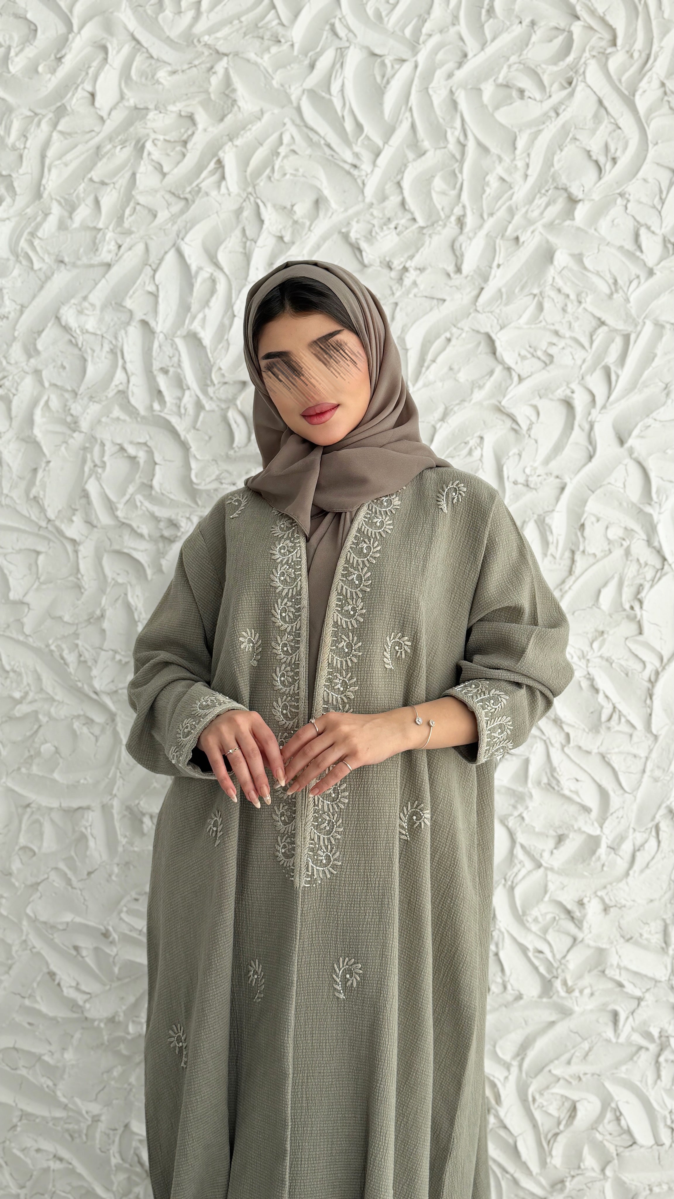 MW2058 - عباية لنن هندي قصه هينك تطريز يدوي - Aya