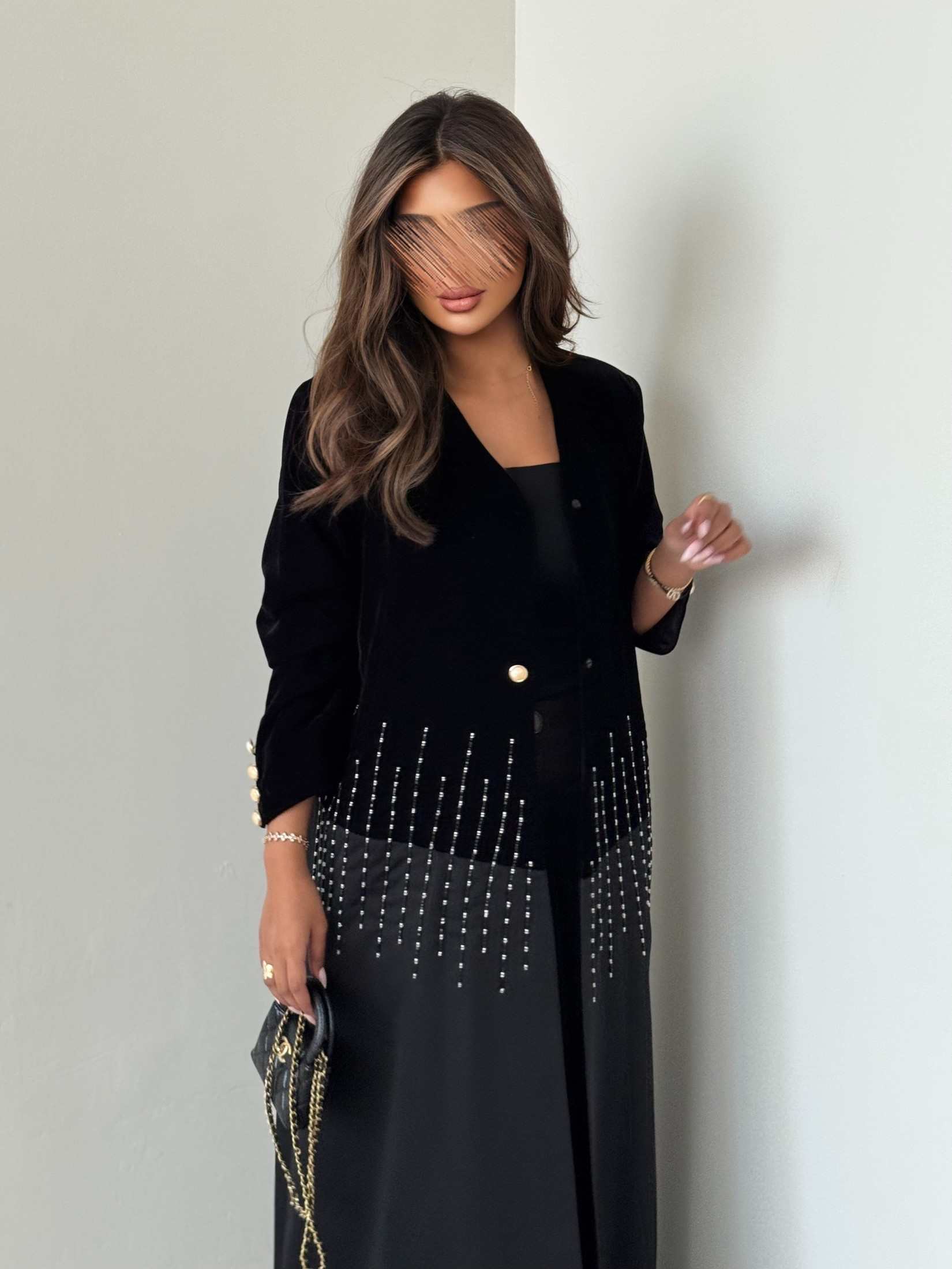 MWT558 - عباية مخمل مع تفته شك - Aya