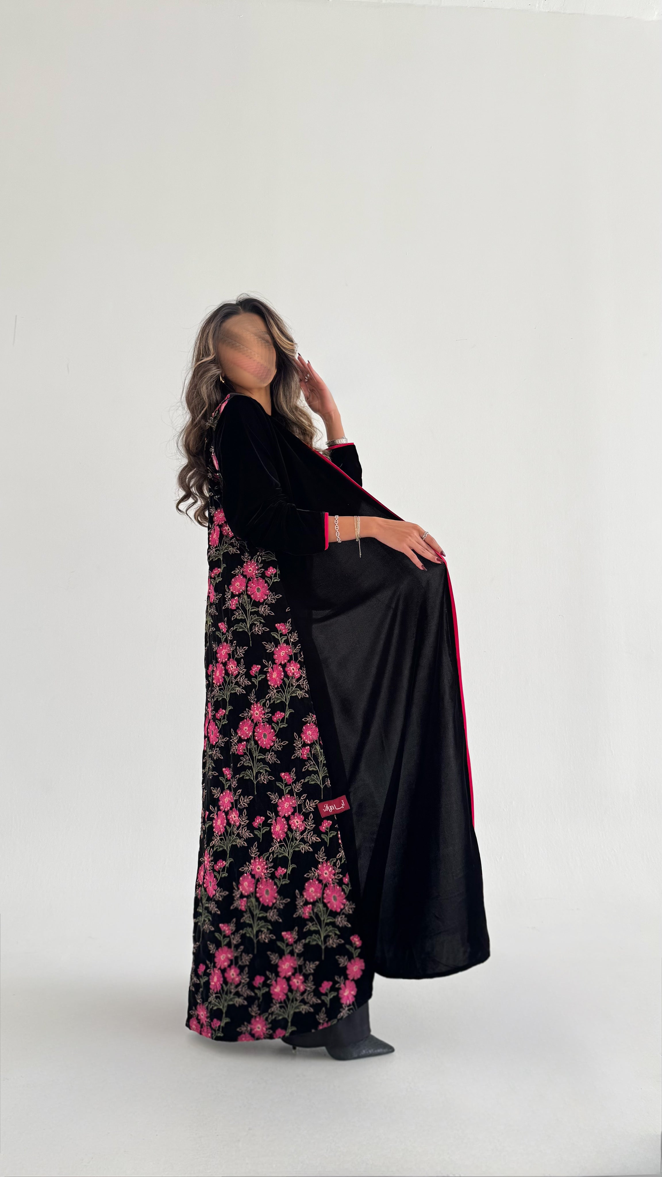 MWT732 - Black velvet abaya with pink rose embroidery | عباية مخمل اسود مع تطريز زهري - Aya