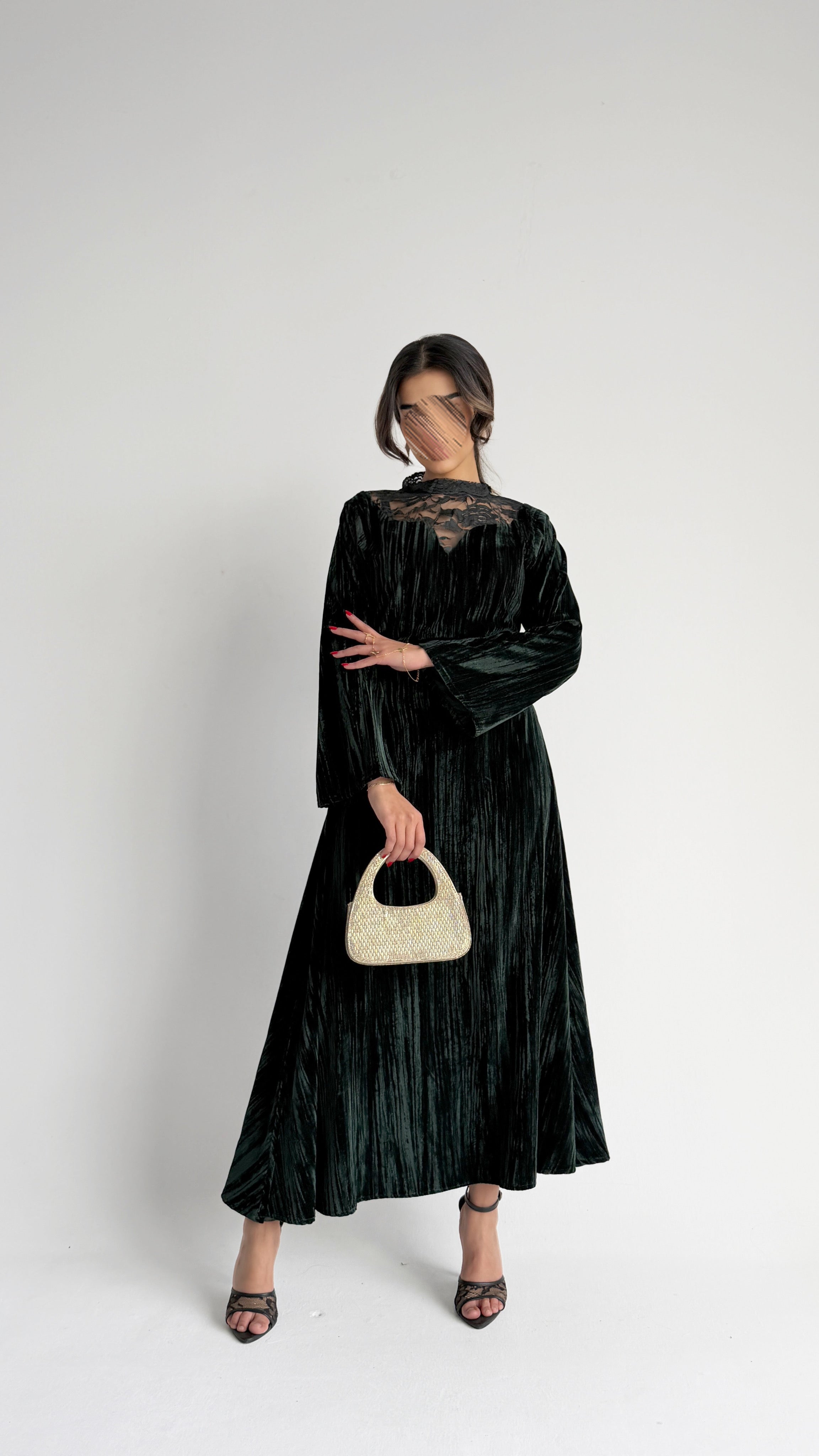 MWJ007 - جلابية مخمل مكسر بلمسة كلفة راقية تعزز فخامة التصميم - Aya