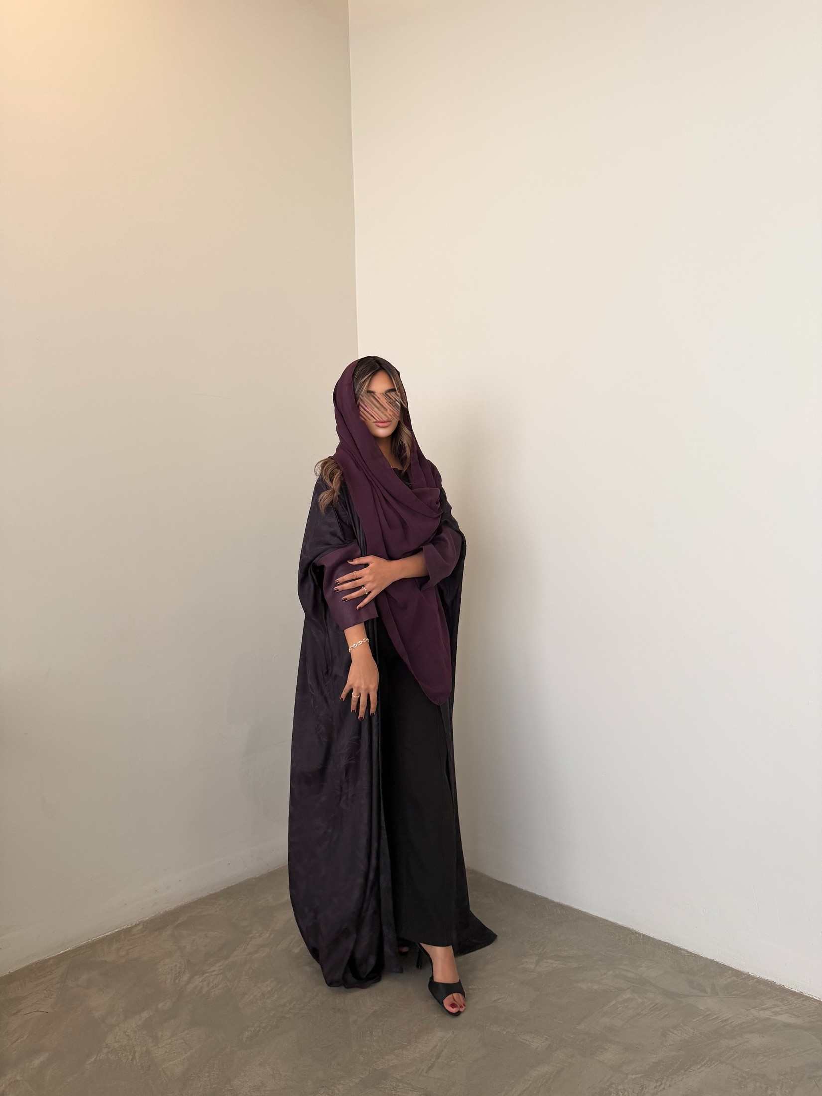 MWT1052 - عبايه جاكار بتدخيله بالاكمام - Aya