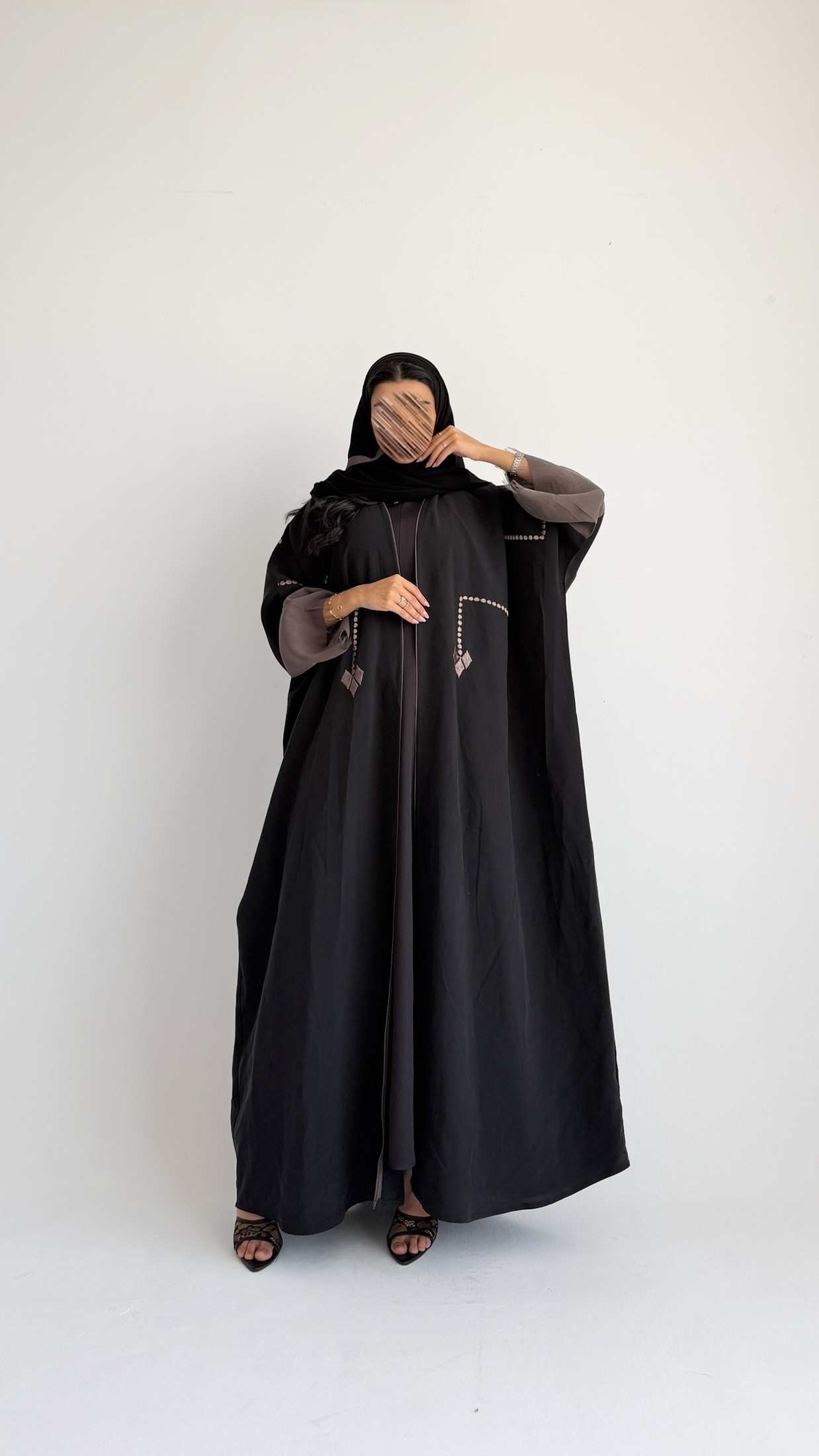 MWT1224 - عباية تطريز صيفي |Summer Embroidered Abaya - Aya