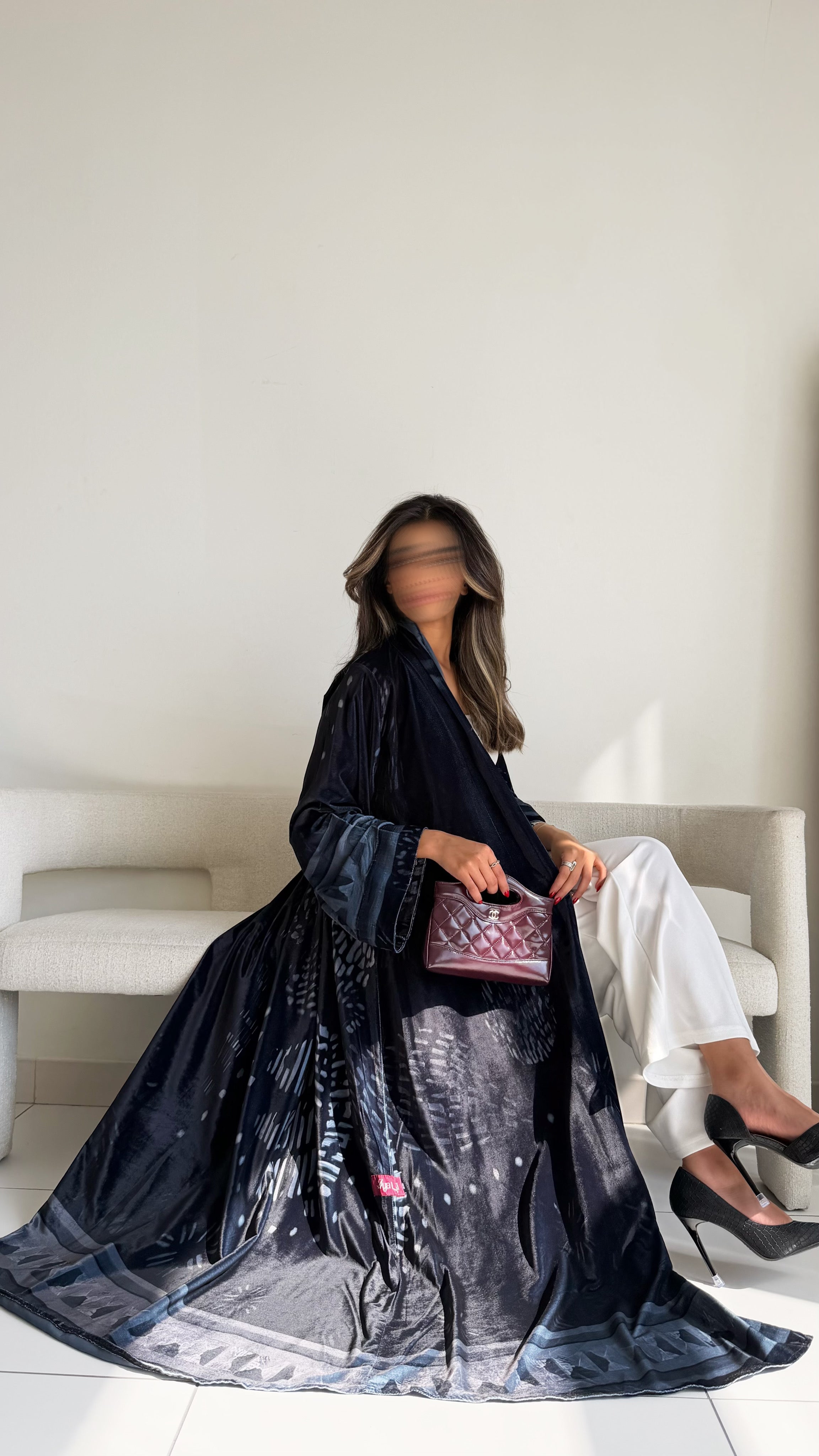 MWT615 - عباية مخمل طباعة