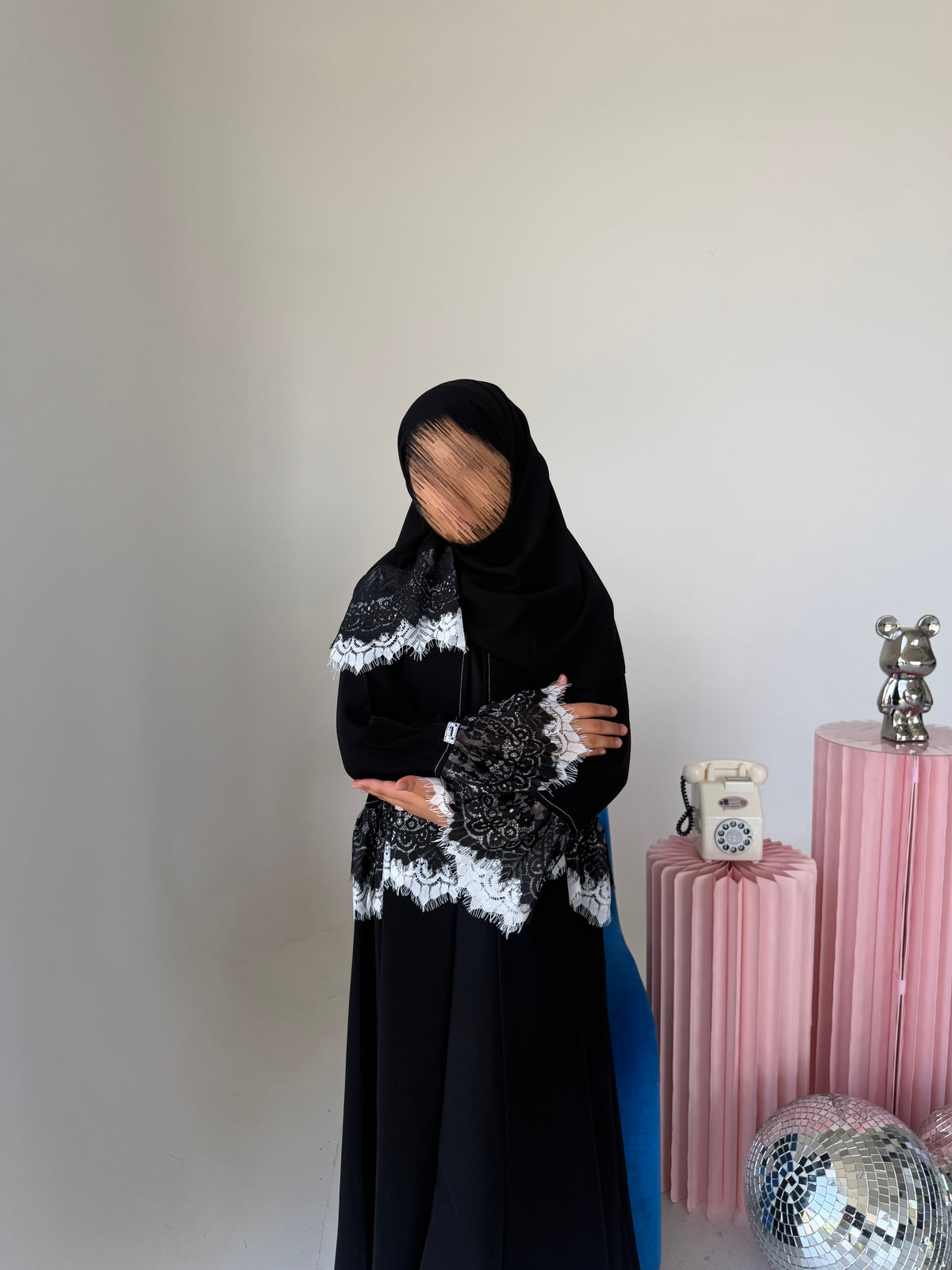 MWT4329 - عباية أطفال لمياء سوداء بدانتيل دبل - Aya