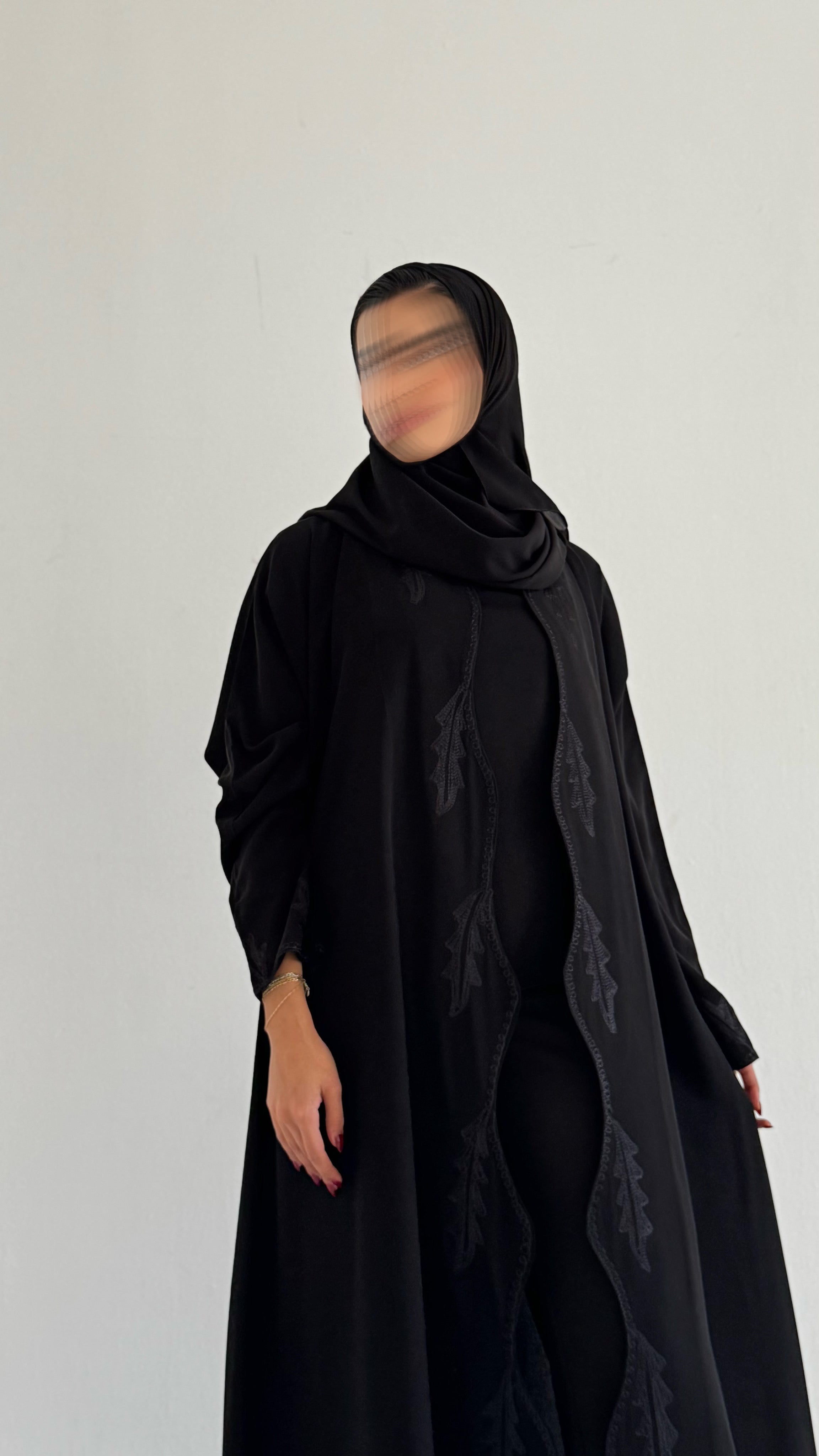 MWT377 -عباية اسود تطريز - Aya