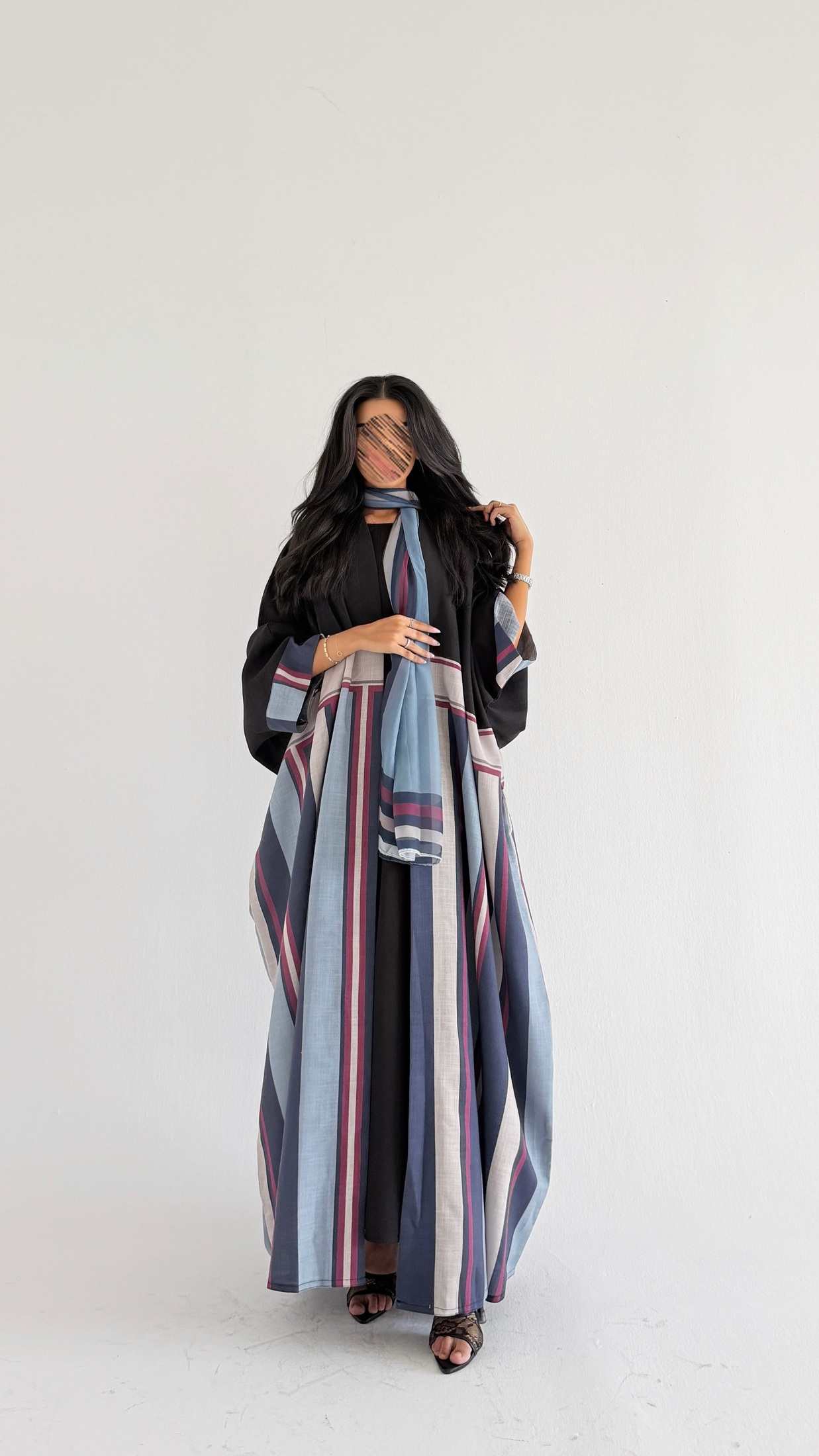 MWT1522 عباية طباعة | Printed Abaya - Aya