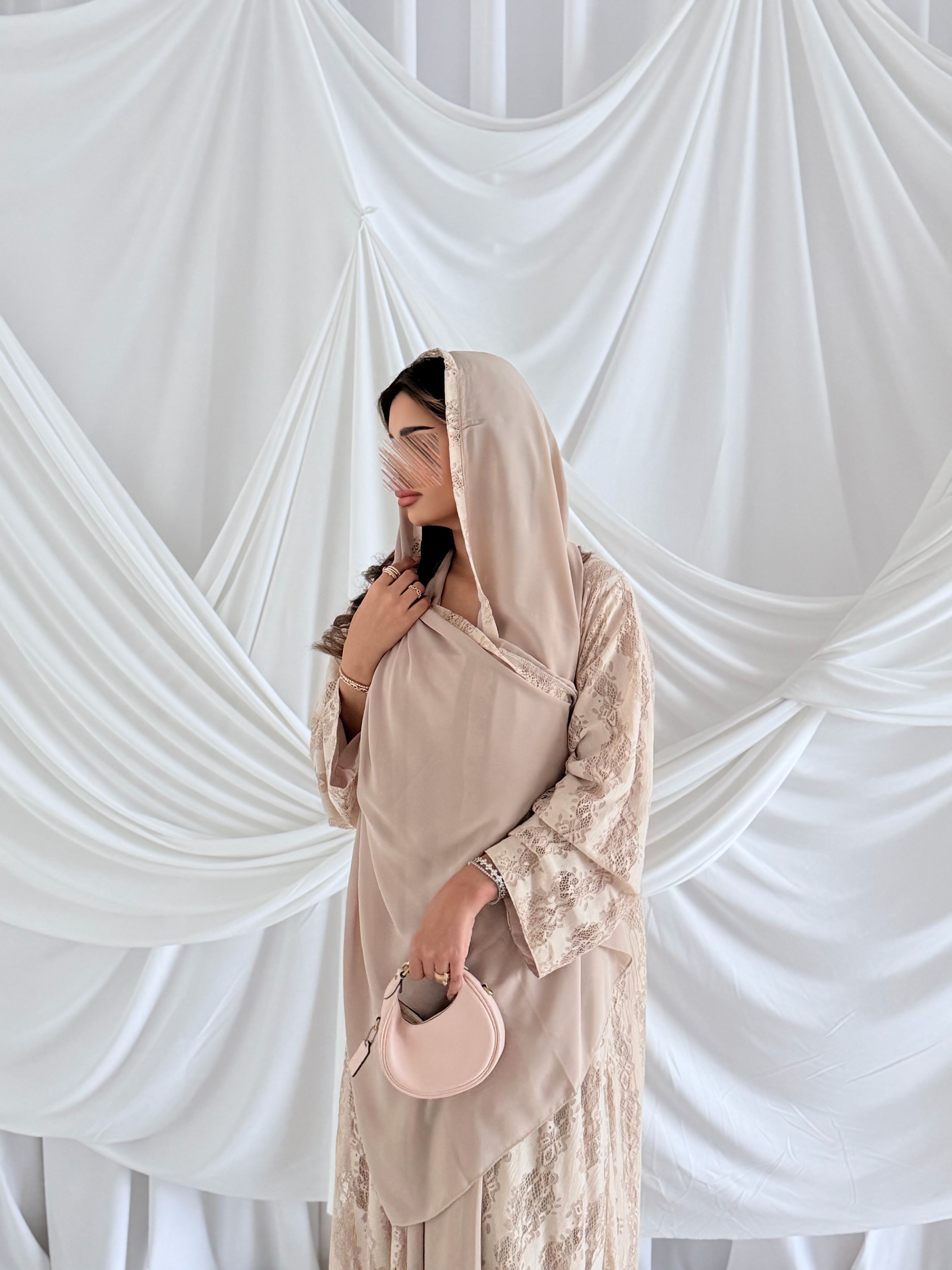 MWT5056 - قماش بيج دانتيل مبطن كامل قصة كلوش - Aya