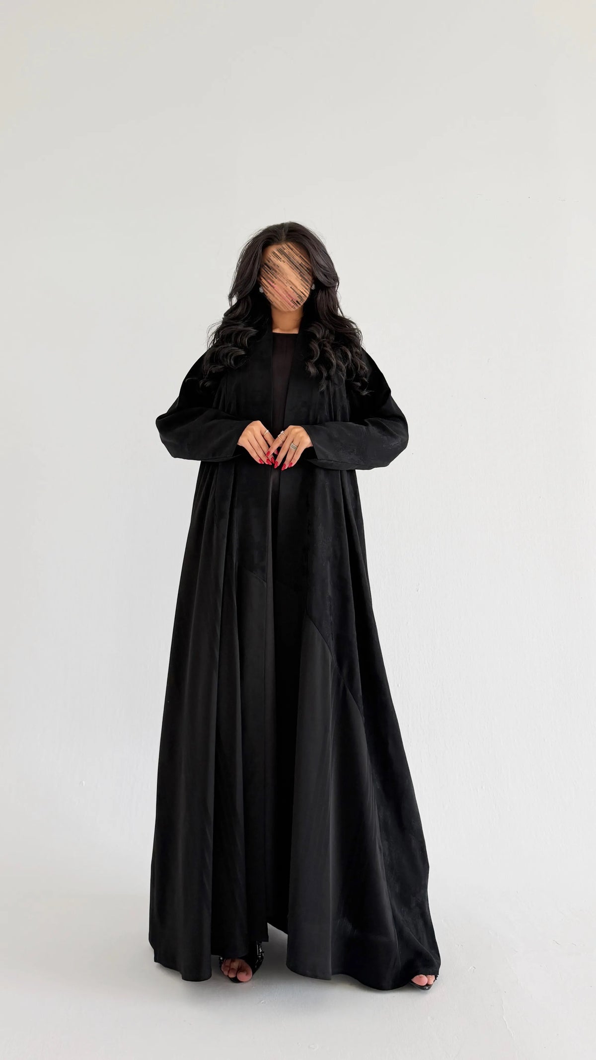 MWT4402 - عباية جاكارد هاينك بتدخيلة عصرية - Aya