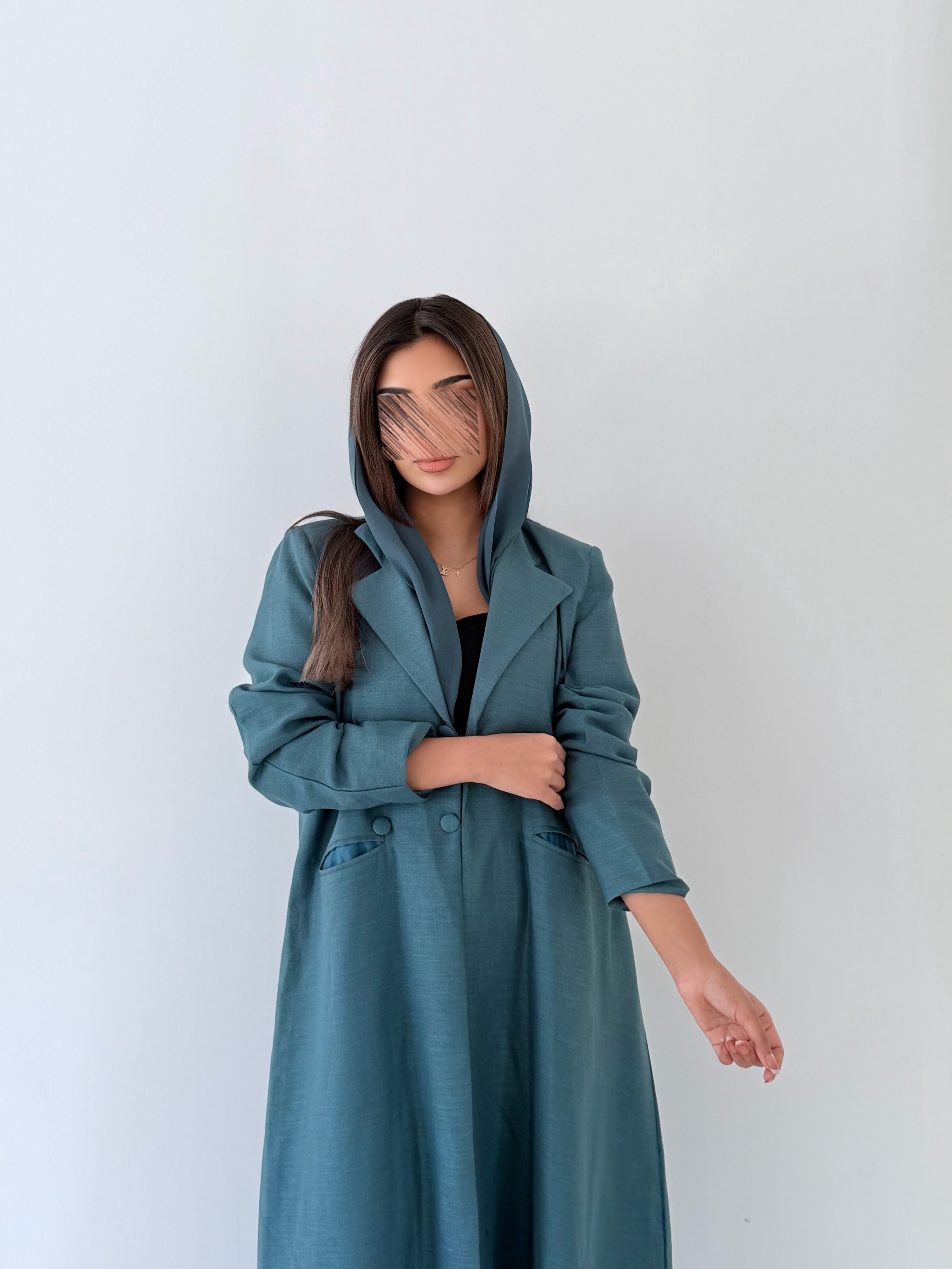 MWT5010 - قماش تركواز مخرم نص كلوش - Aya