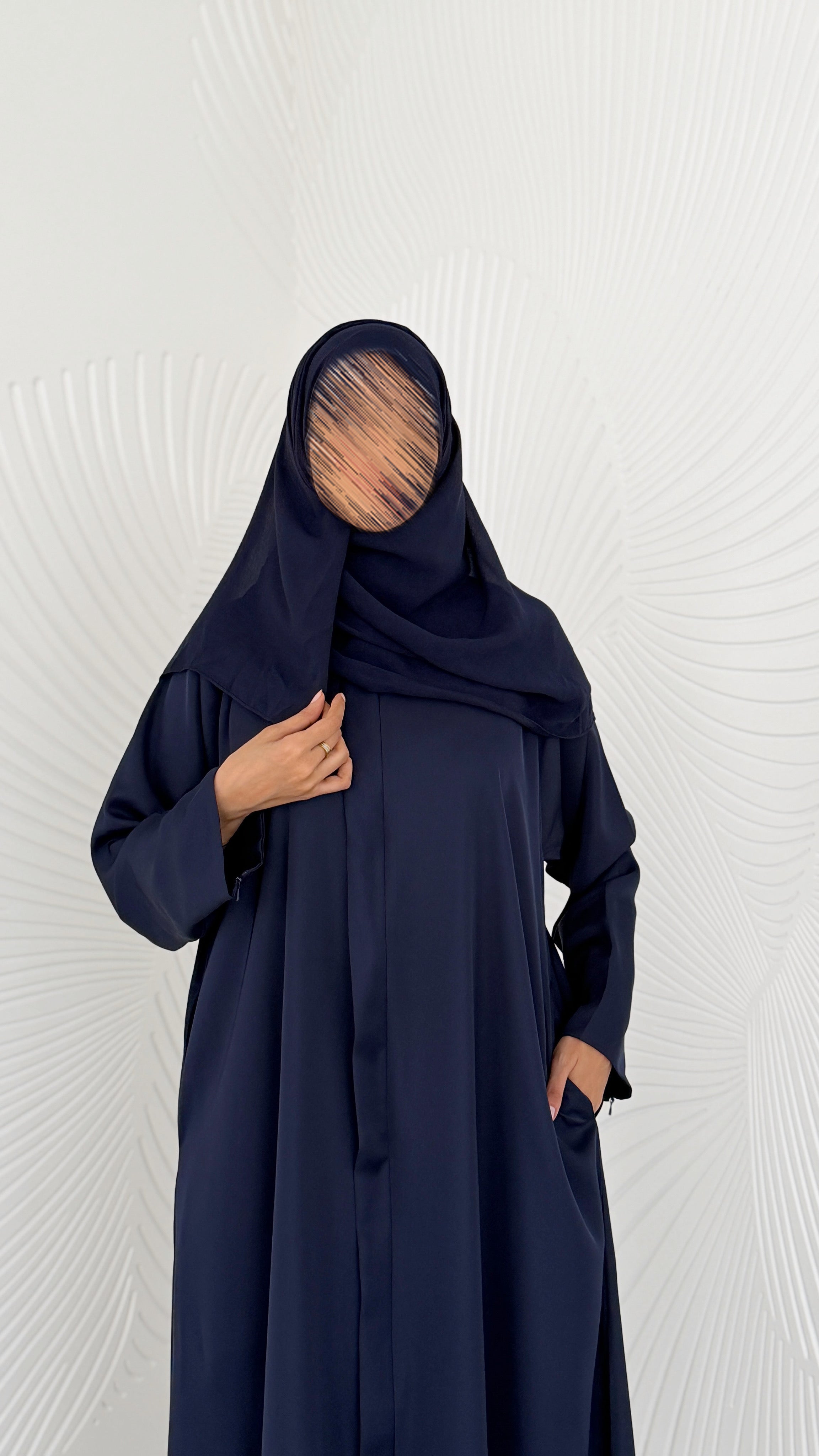 MWO013 -باكدج عباية نص كلوش بقفلة سحاب - Aya