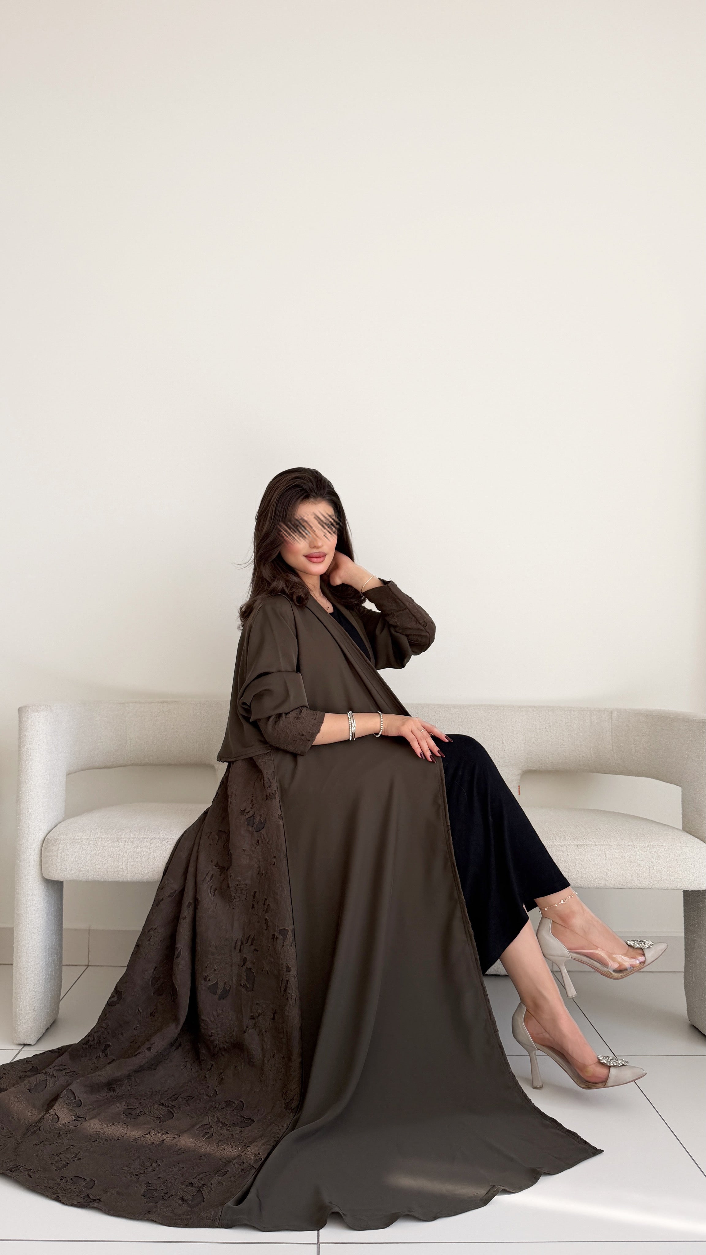 MWT1087 - عباية مع تدخيله مشجر |Abaya with floral inserts - Aya