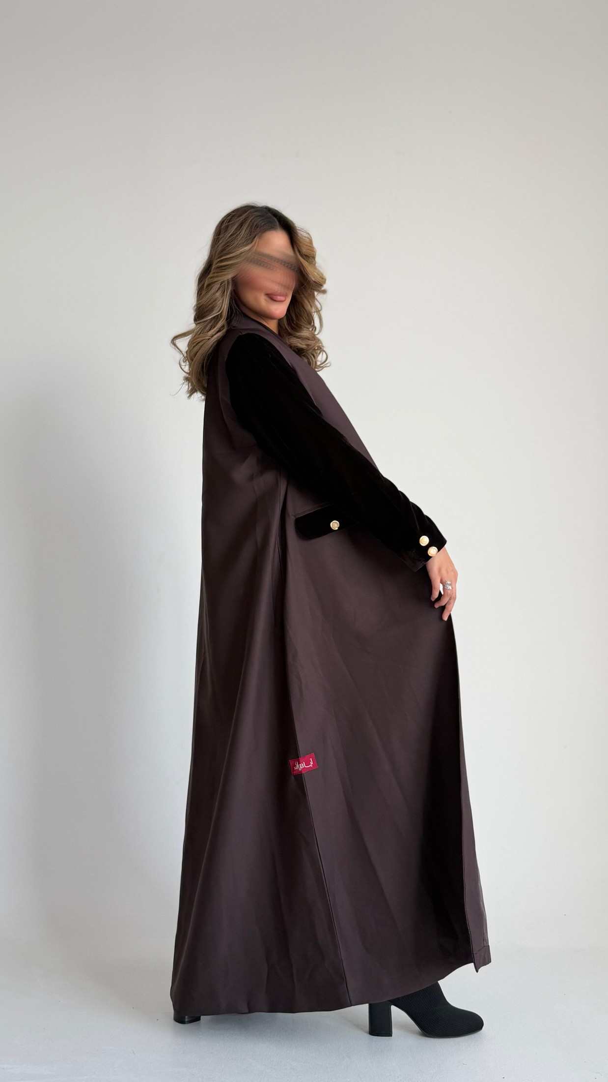 MWT541 - عباية بليزر مع تفته - Aya