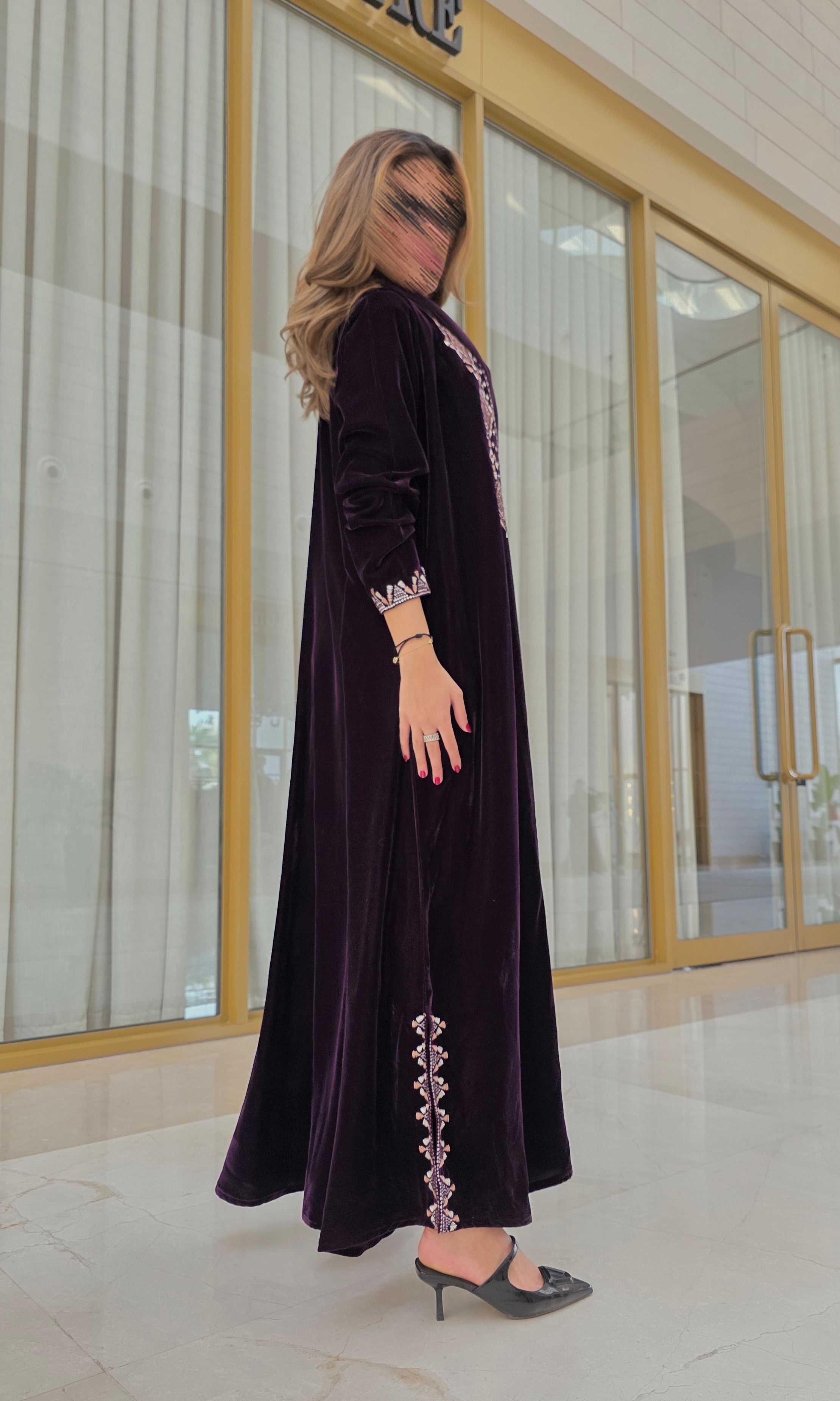 MWT685 - عباية تطريز موفي - Aya