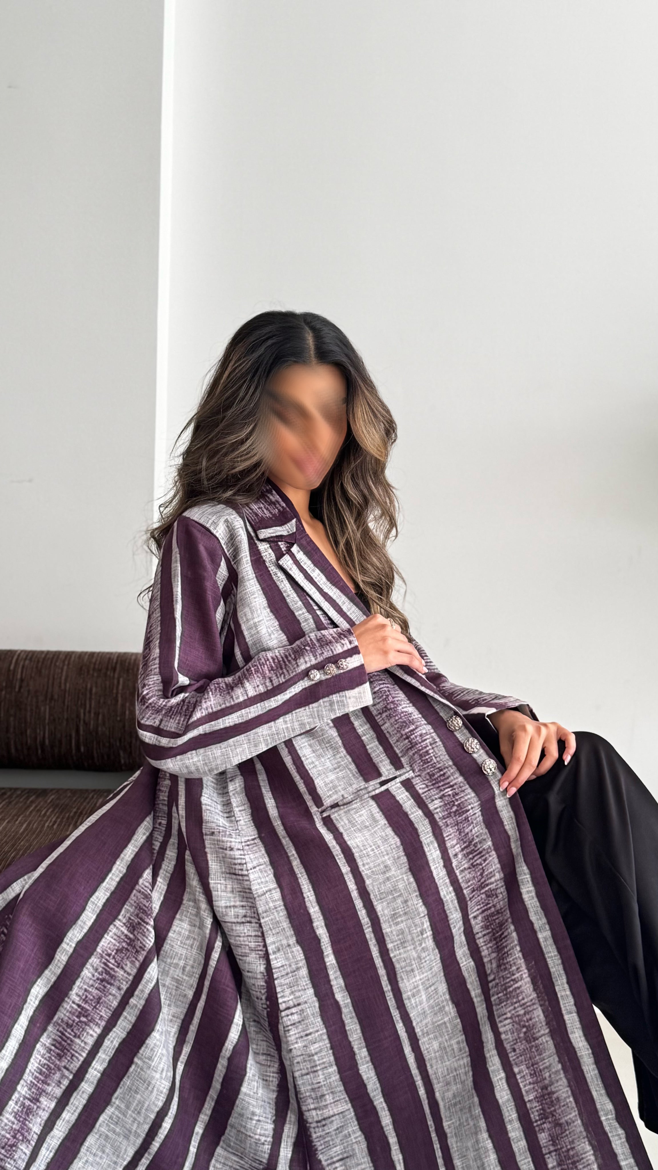 MWT835 - عباية بليزر طباعة | Printed Blazer Abaya - Aya