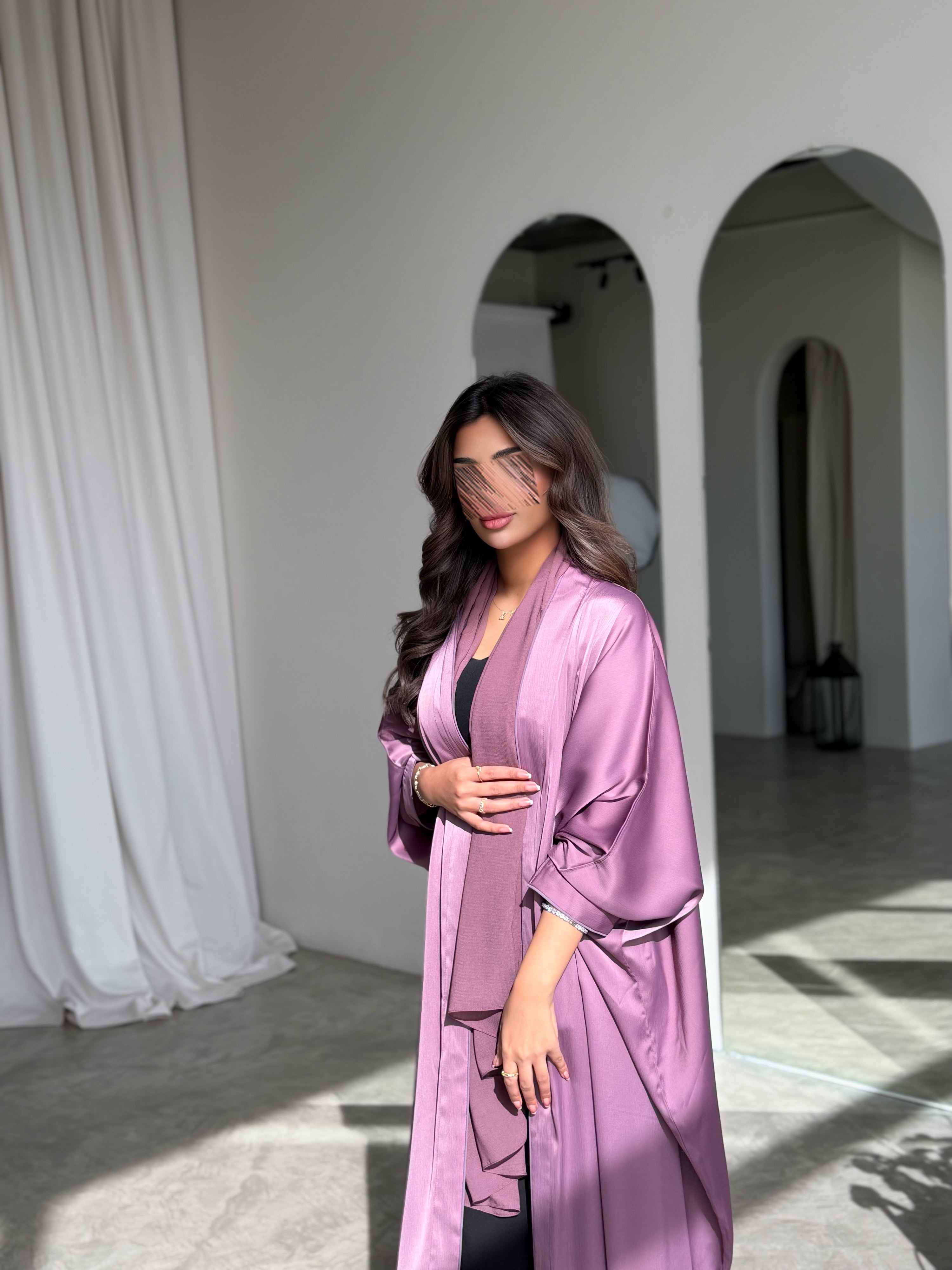 MWT775 - عباية كريب زهرية - Aya