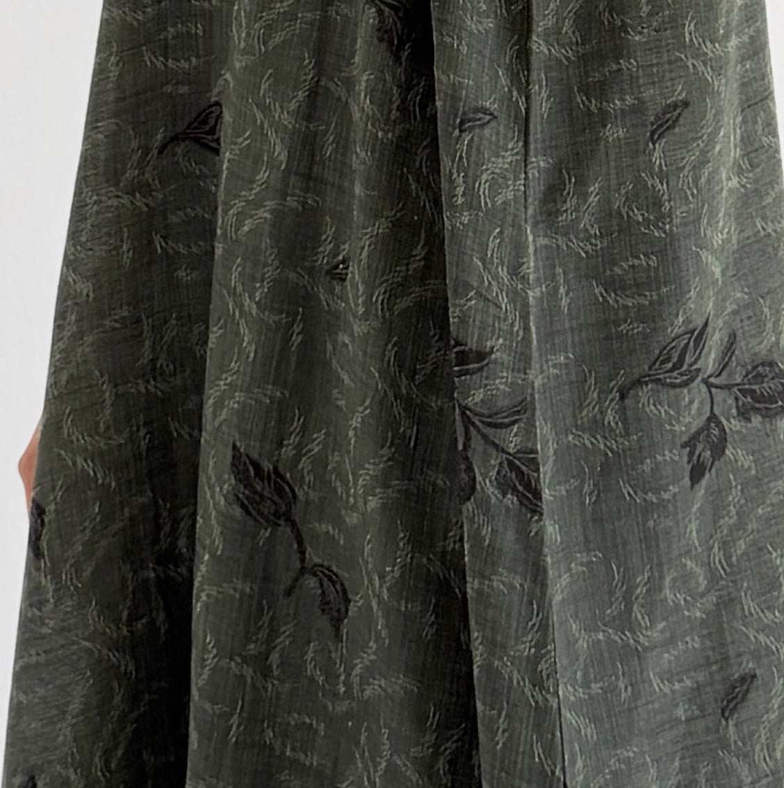 MWT1006 - عباية لنن مطرزة |Embroidered linen abaya - Aya