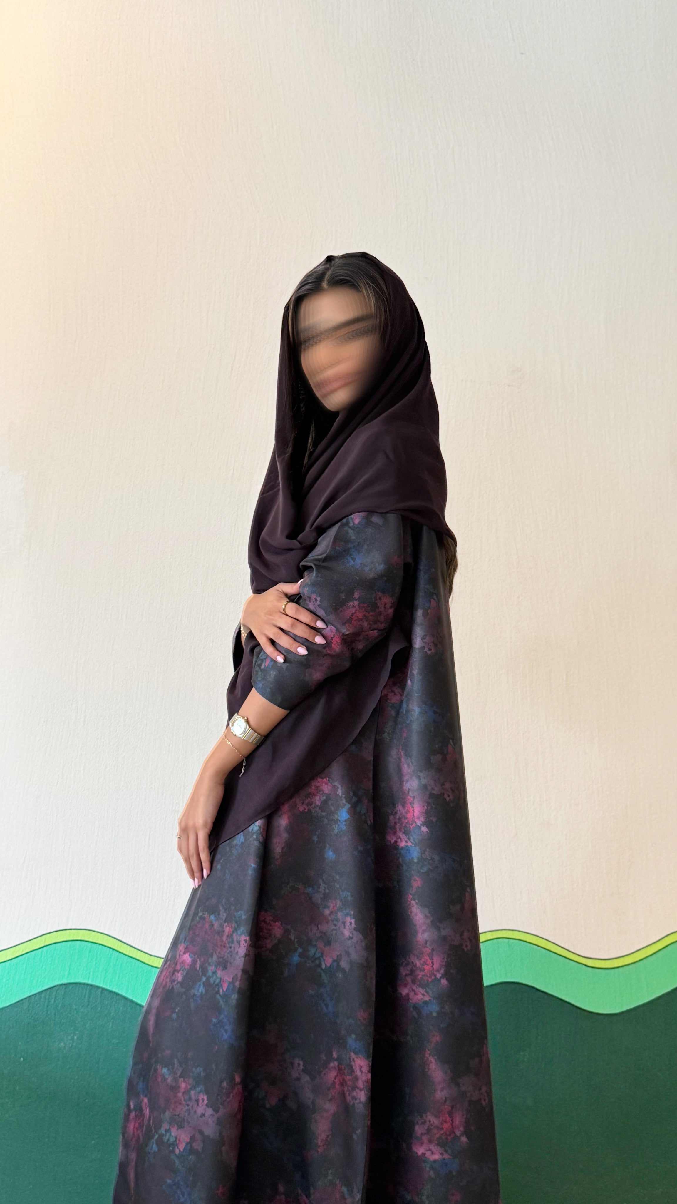 MWT385 - عباية اسود ملون